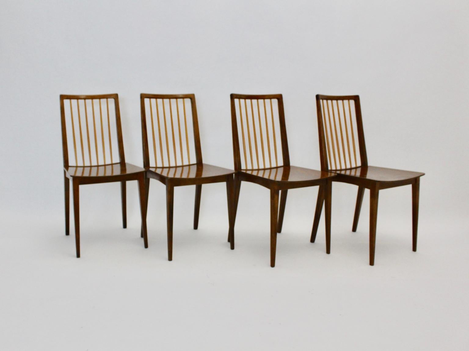 Mid-Century Modern Brown Beech Vintage Dining Chairs Oskar Payer Attributed In Good Condition In Vienna, AT