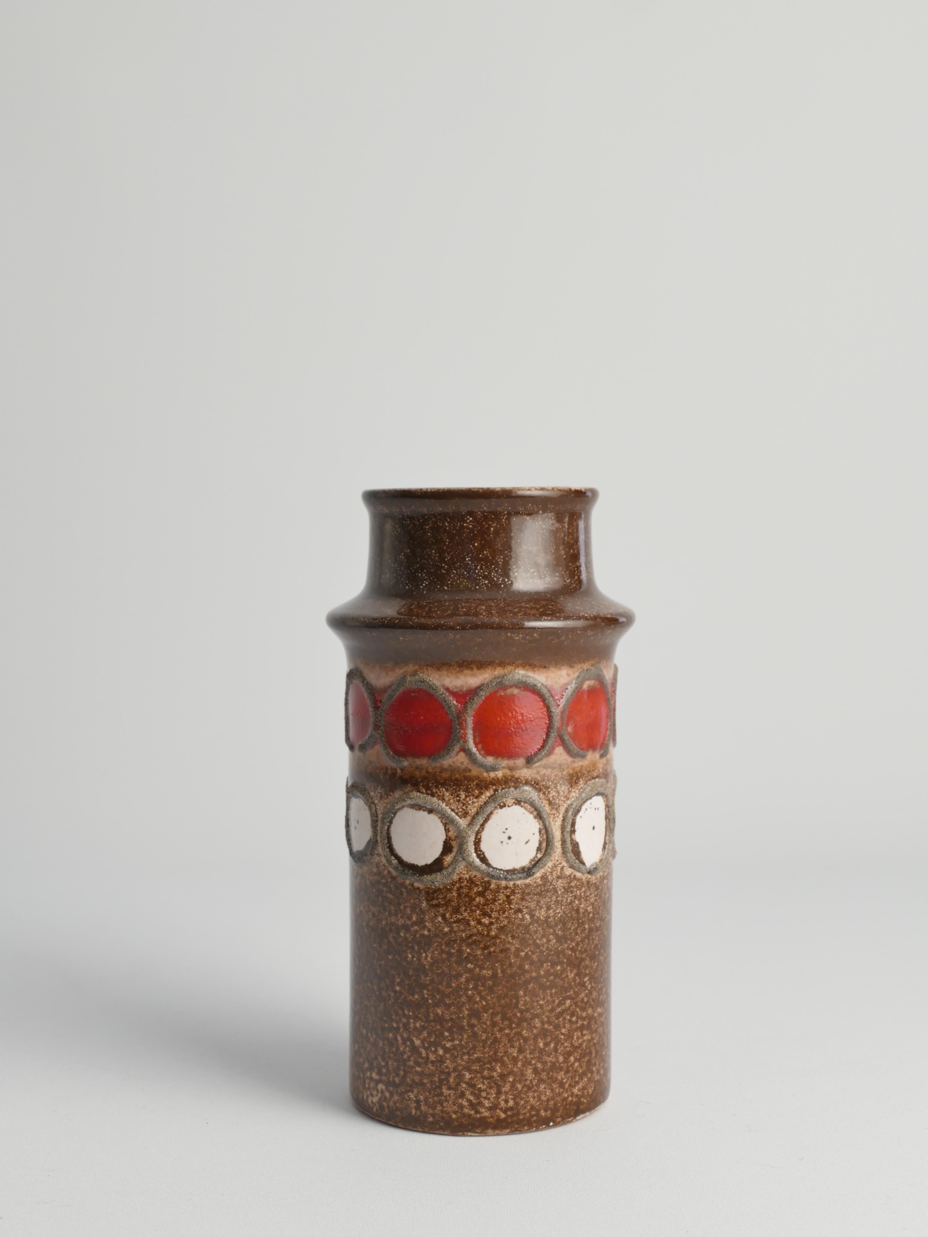 Mid-Century Modern Brown Ceramic Vase by VEB Haldensleben, East Germany, 1960s In Good Condition For Sale In Grythyttan, SE