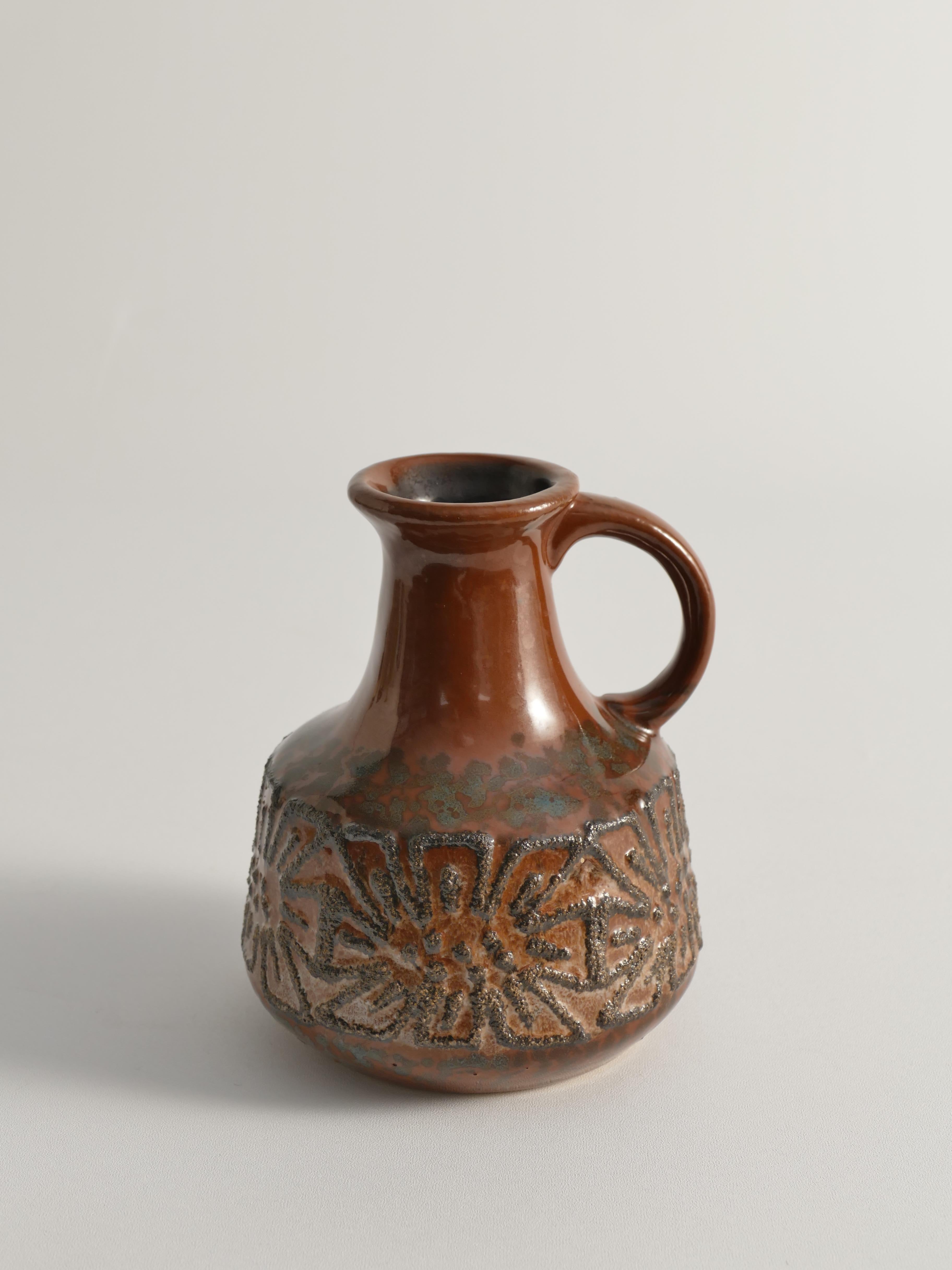 Grès porcellanato Vaso in ceramica marrone di VEB Haldensleben, Germania orientale, 1960 in vendita