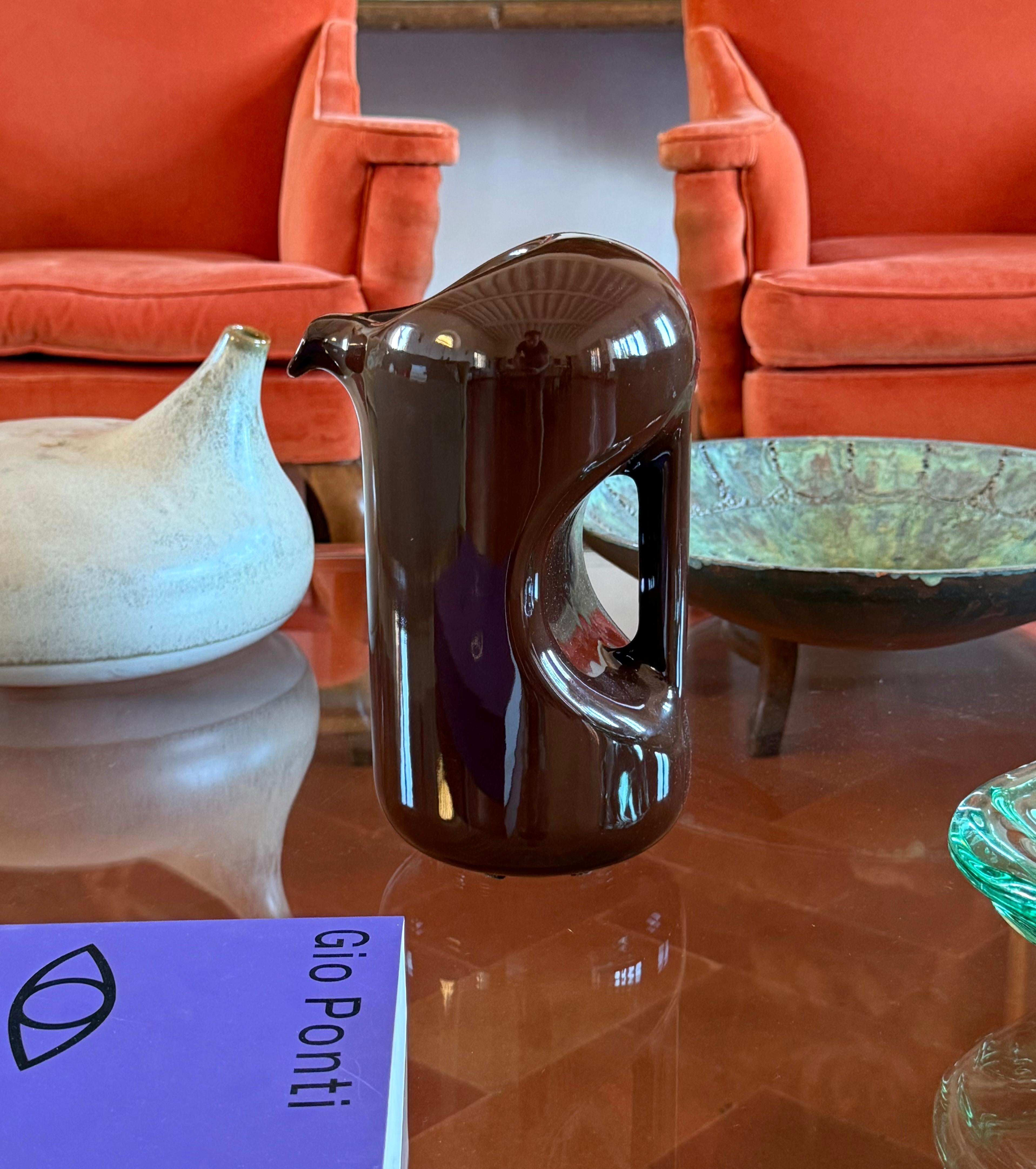 Mid-century modern brown ceramic vase / jug, Il Picchio Italy 1970s in vendita 8