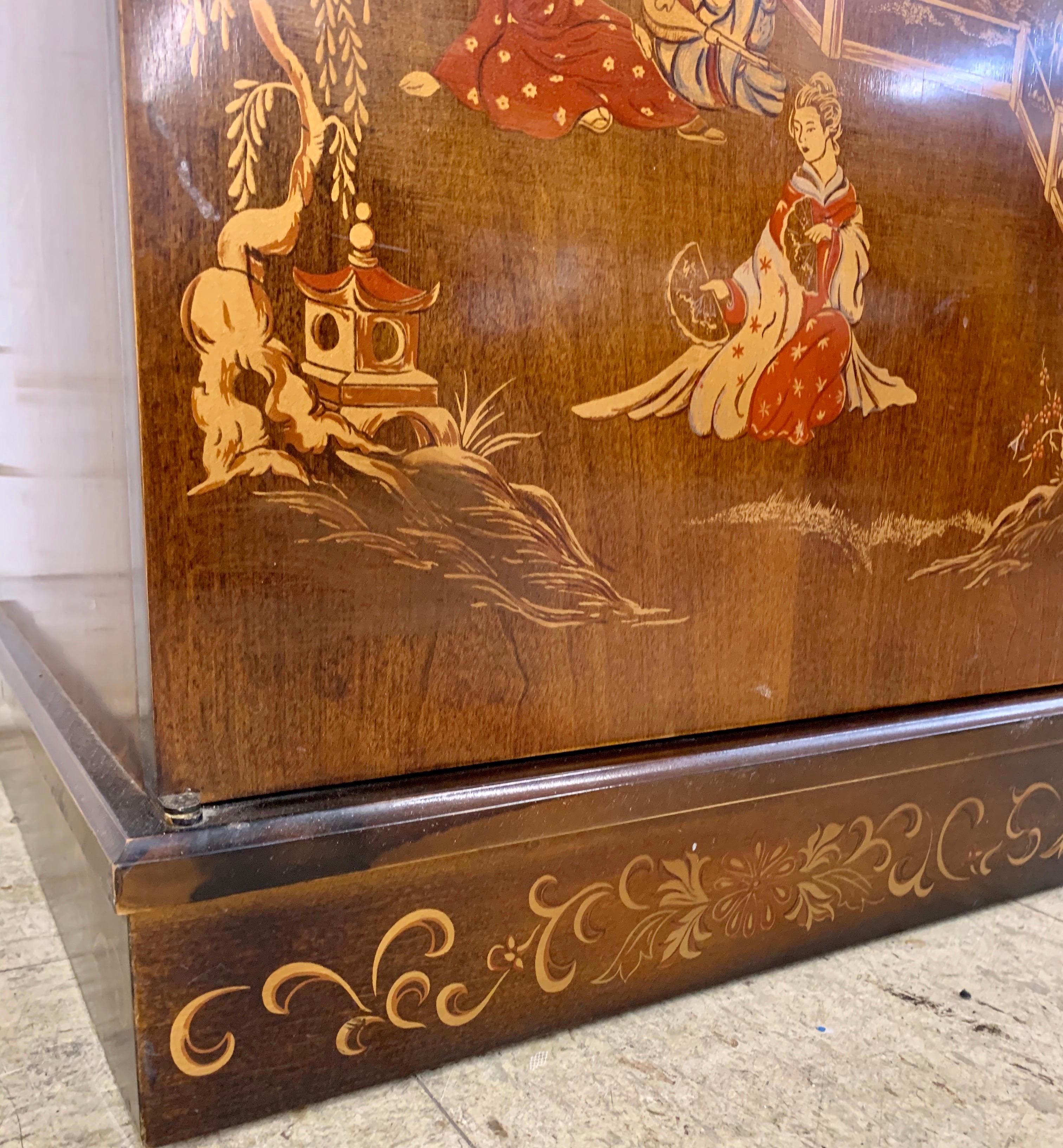 Mid-Century Modern Brown Chinoiserie Credenza Sideboard Buffet Bar Sideboard In Good Condition In West Hartford, CT