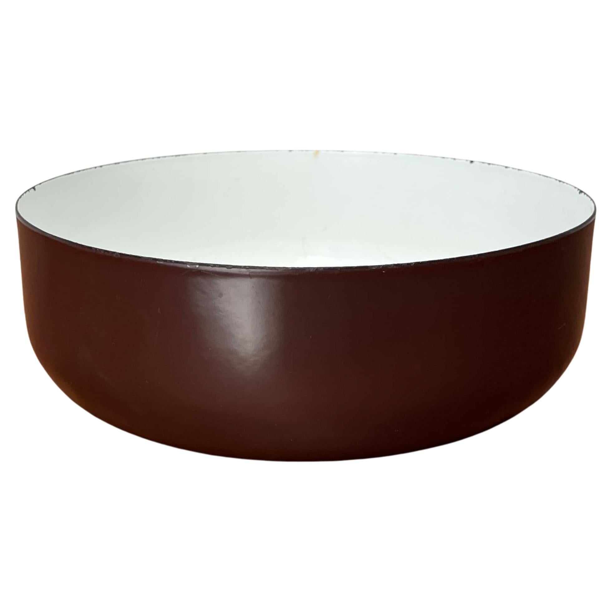 Braune Emaille-Schale von Kaj Franck für Finel, Finnland, 1960er Jahre, Mitte des Jahrhunderts im Angebot