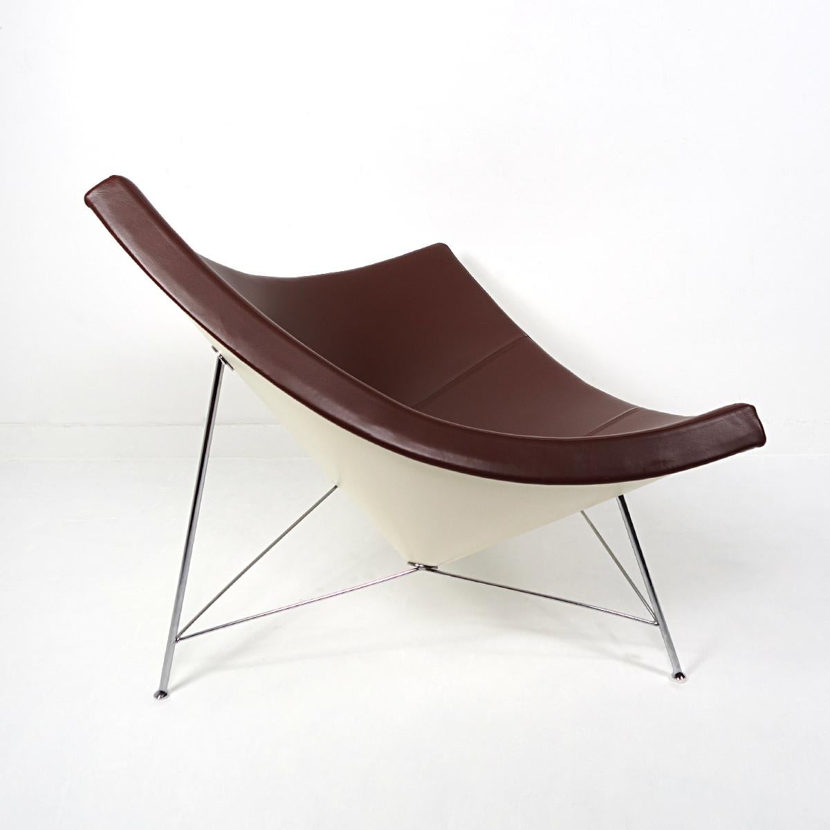 American Mid-Century Modern Brown Leather Coconut Chair by George Nelson for Vitra For Sale