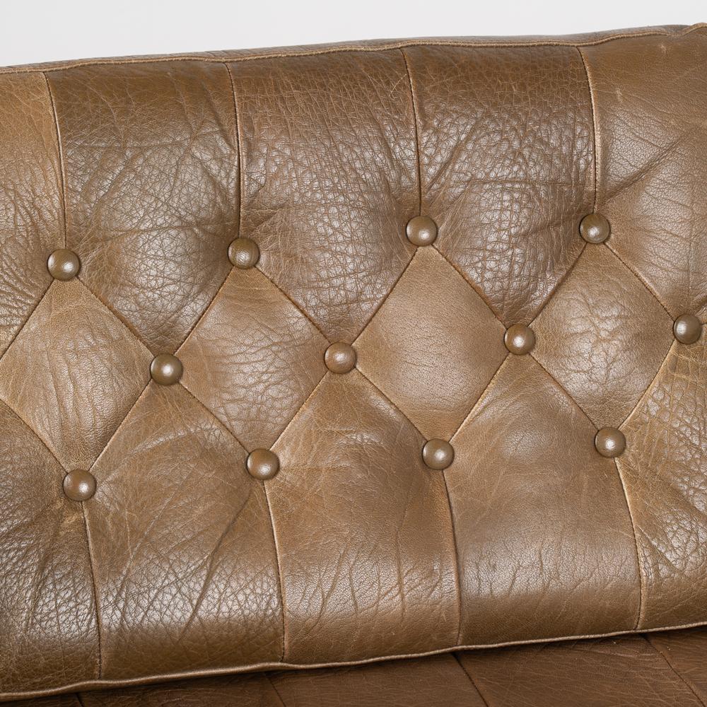 Mid-Century Modern Brown Leather Three Seat Sofa, Denmark circa 1960-70 For Sale 2