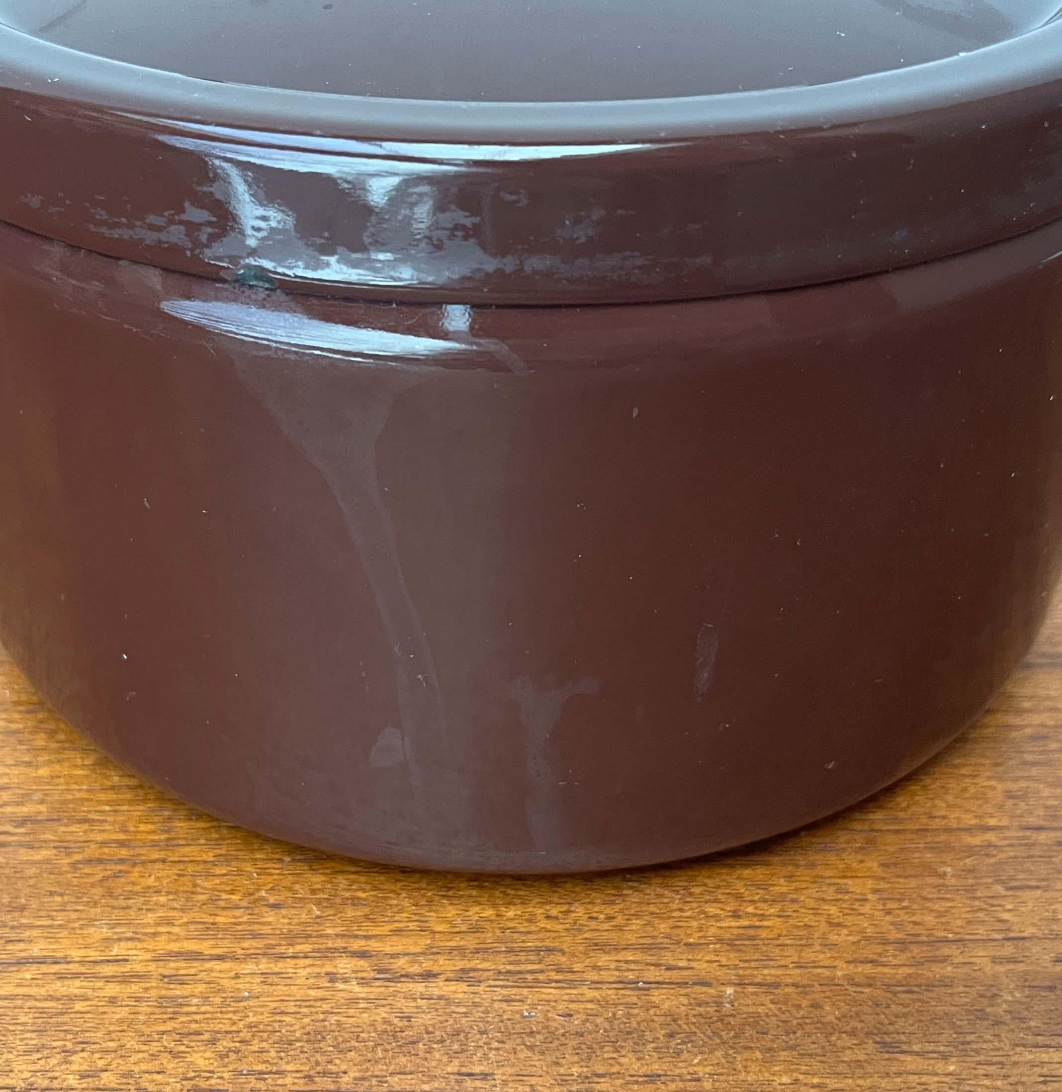 Mid-Century Modern Brown Minimalist Enamel Pot Seppo Mallat Finel Finland 1960s im Angebot 13