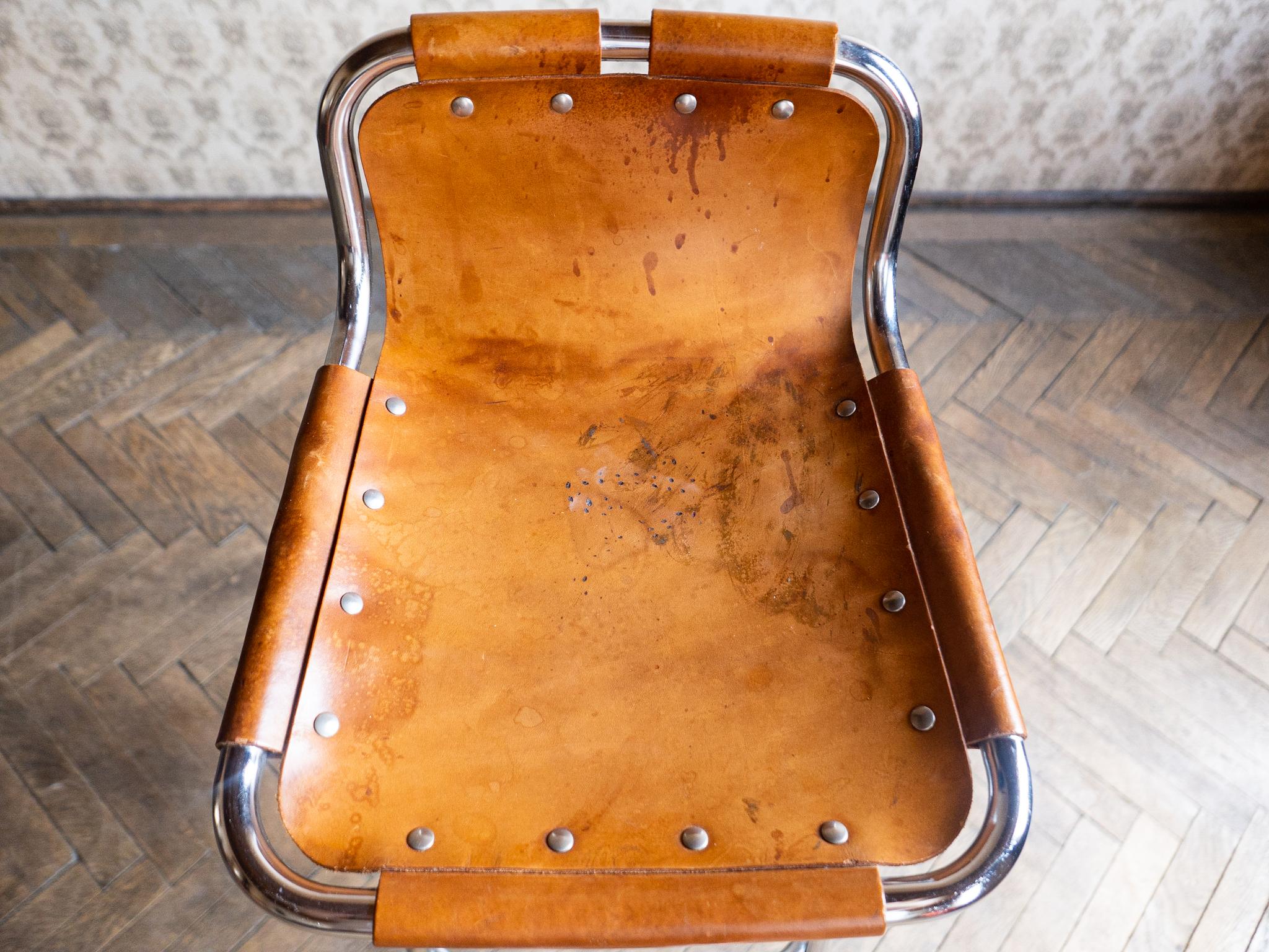 saddle leather barstool