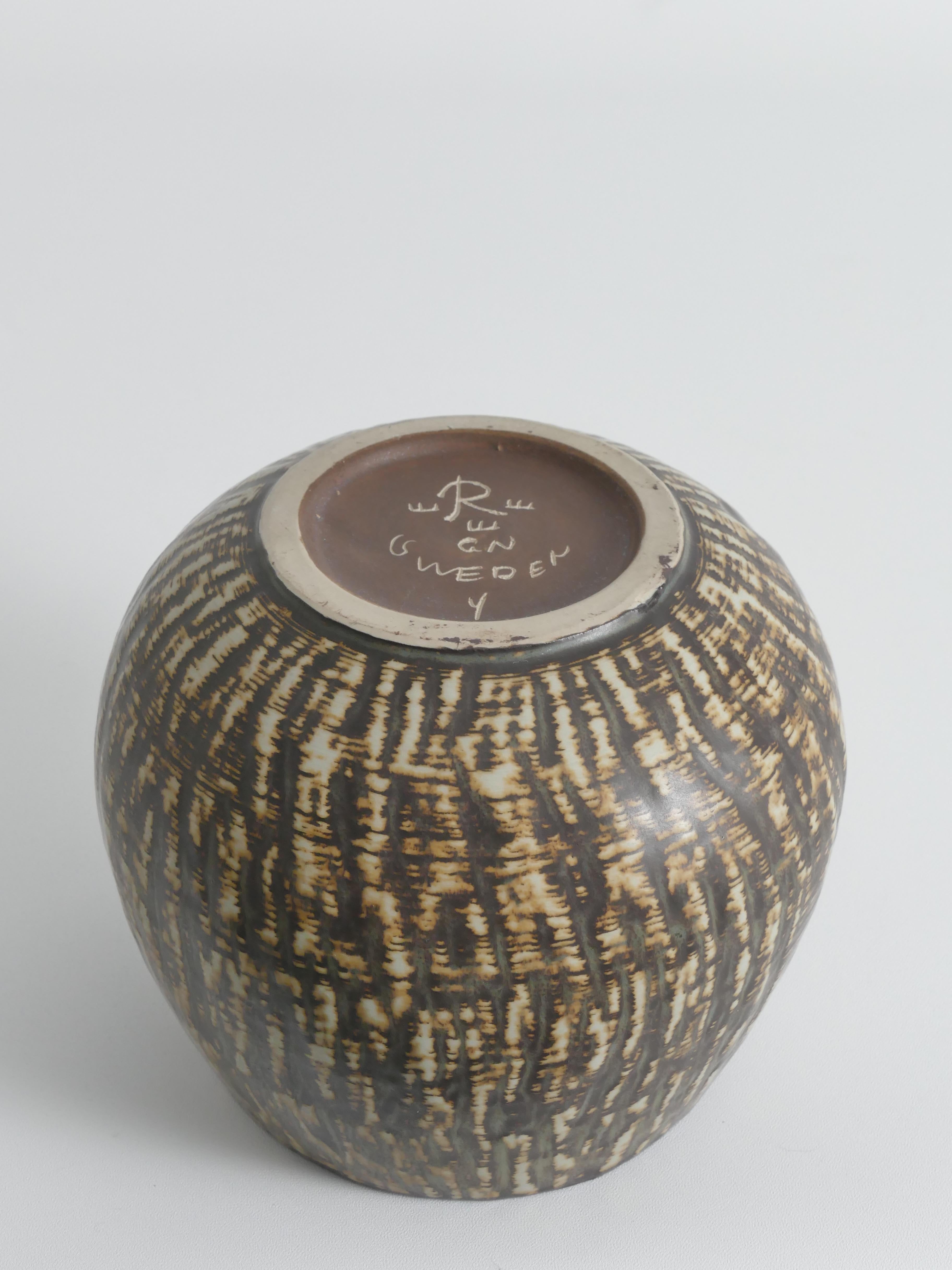 Mid-Century Modern Brown Stoneware Birka Rubus Vase by Gunnar Nylund, Rörstrand For Sale 7