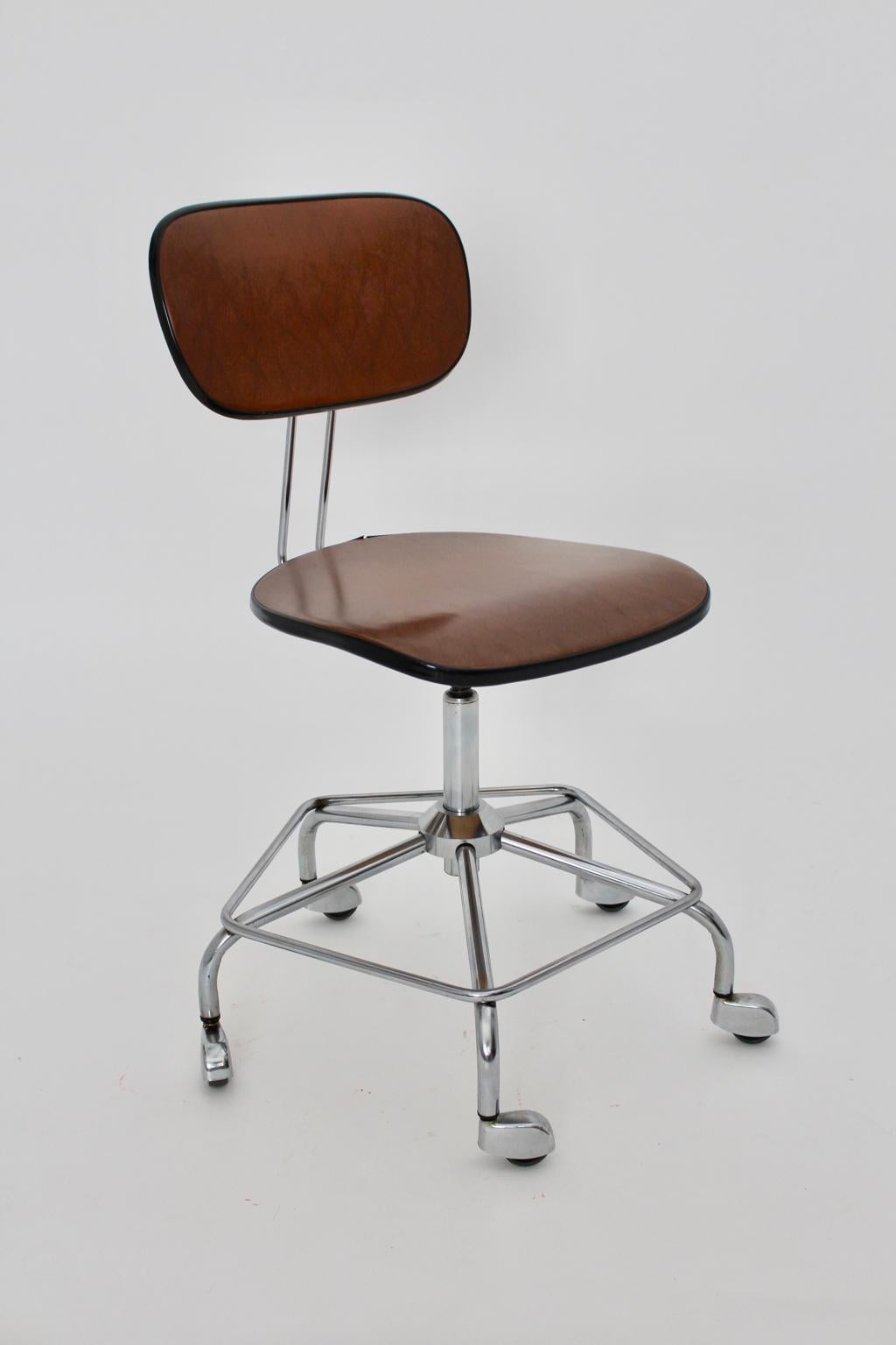 Mid-Century Modern Vintage Desk Chair Attributed to Egon Eiermann, 1950, Germany In Good Condition For Sale In Vienna, AT