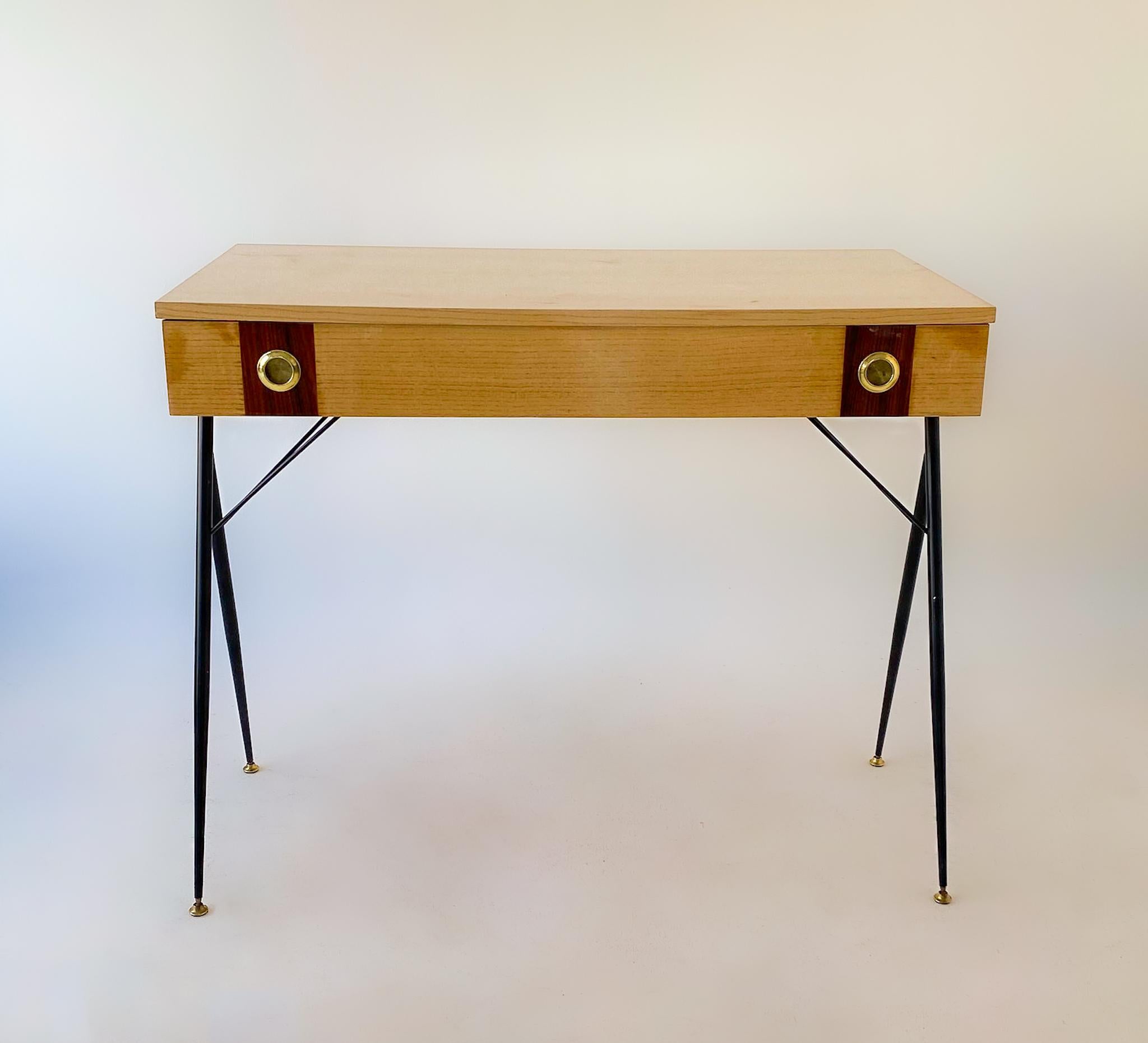 Mid-Century Modern Brown Wooden Brass Desk, Italy 1950s 2