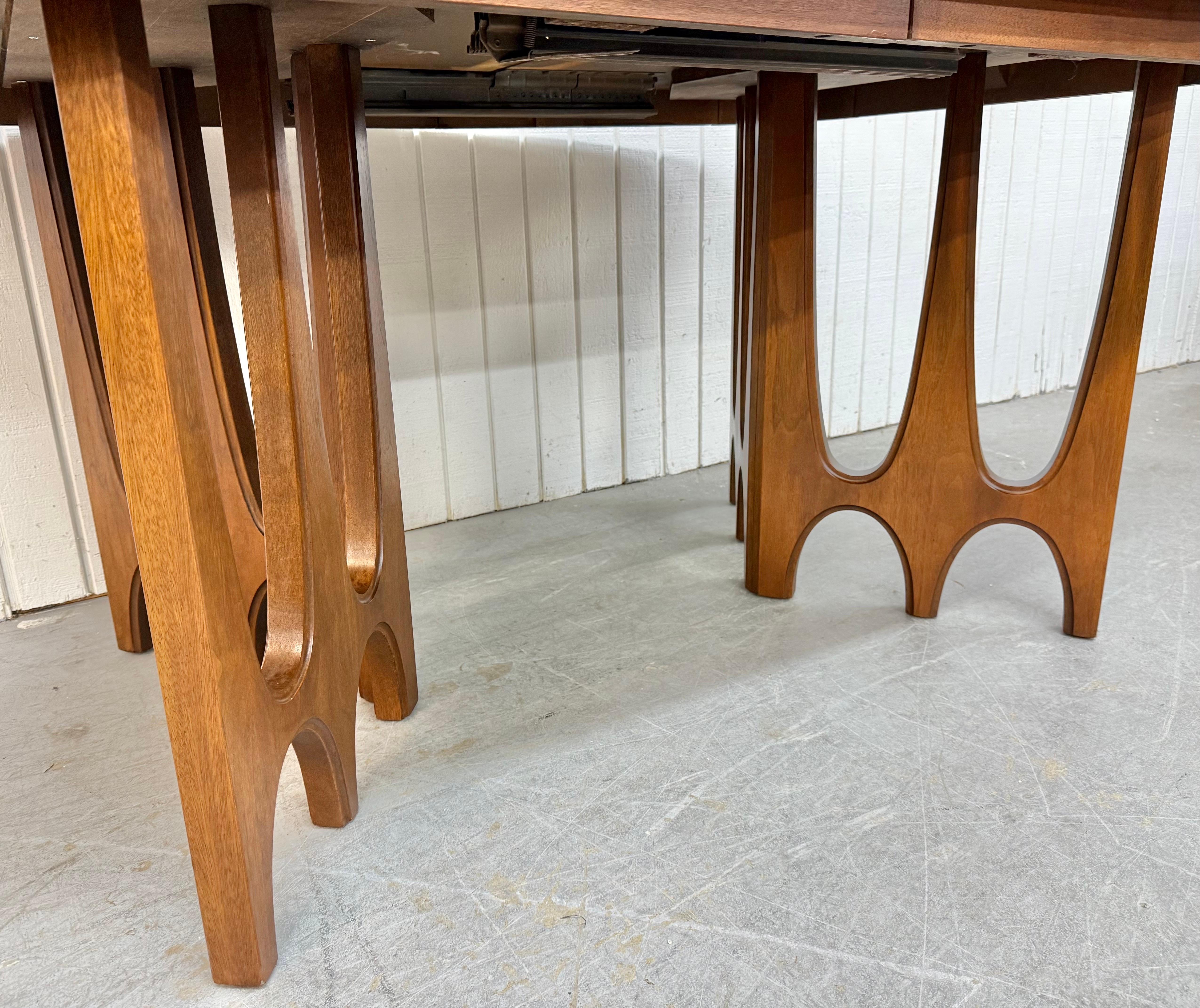 Wood Mid-Century Modern Broyhill Brasilia 2 Walnut Dining Table