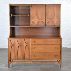 Buffet Brasilia Broyhill moderne du milieu du siècle avec huche à vaisselle détachable