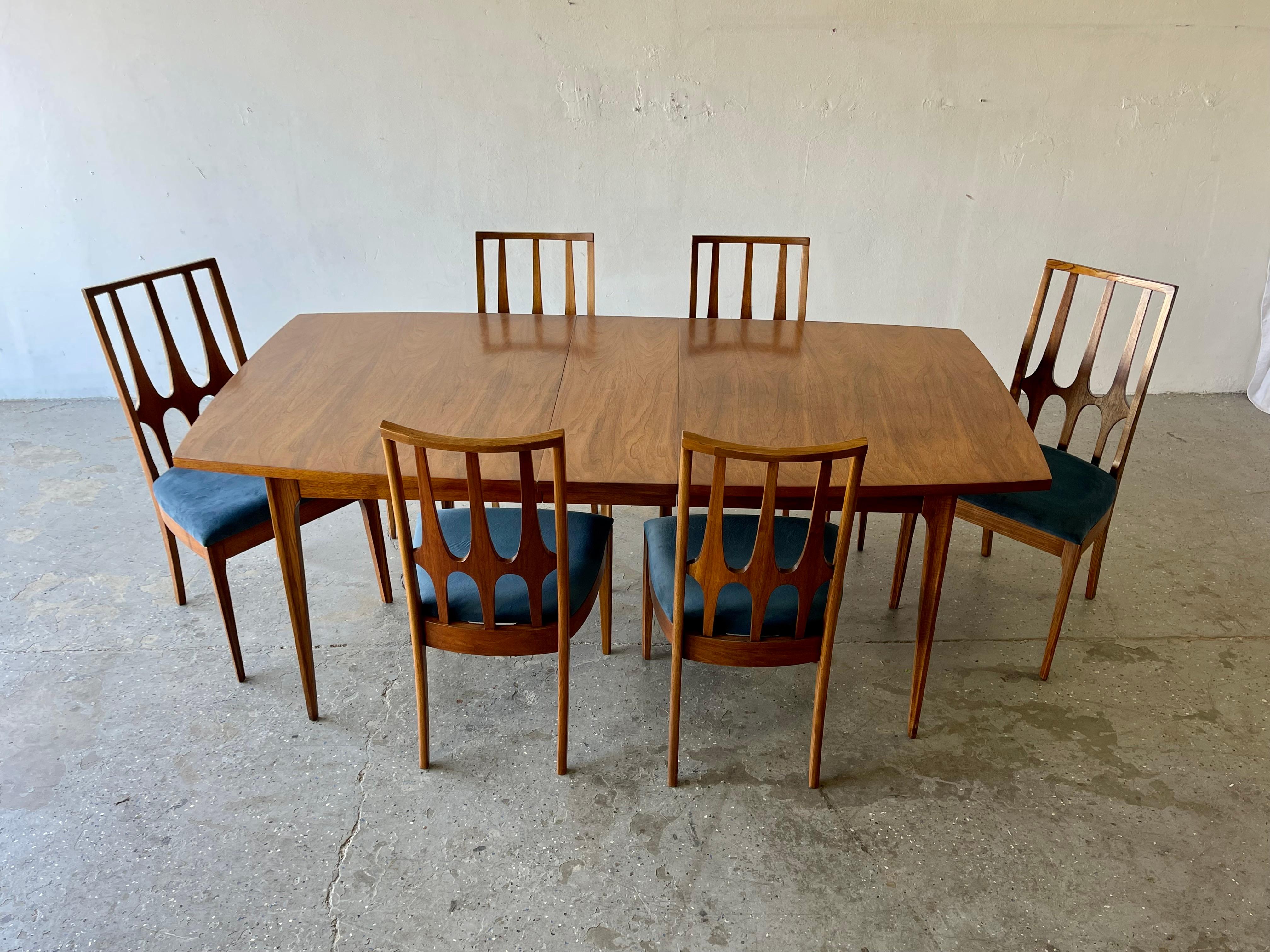 Mid-Century Modern Broyhill Brasilia Dining Room Set 7