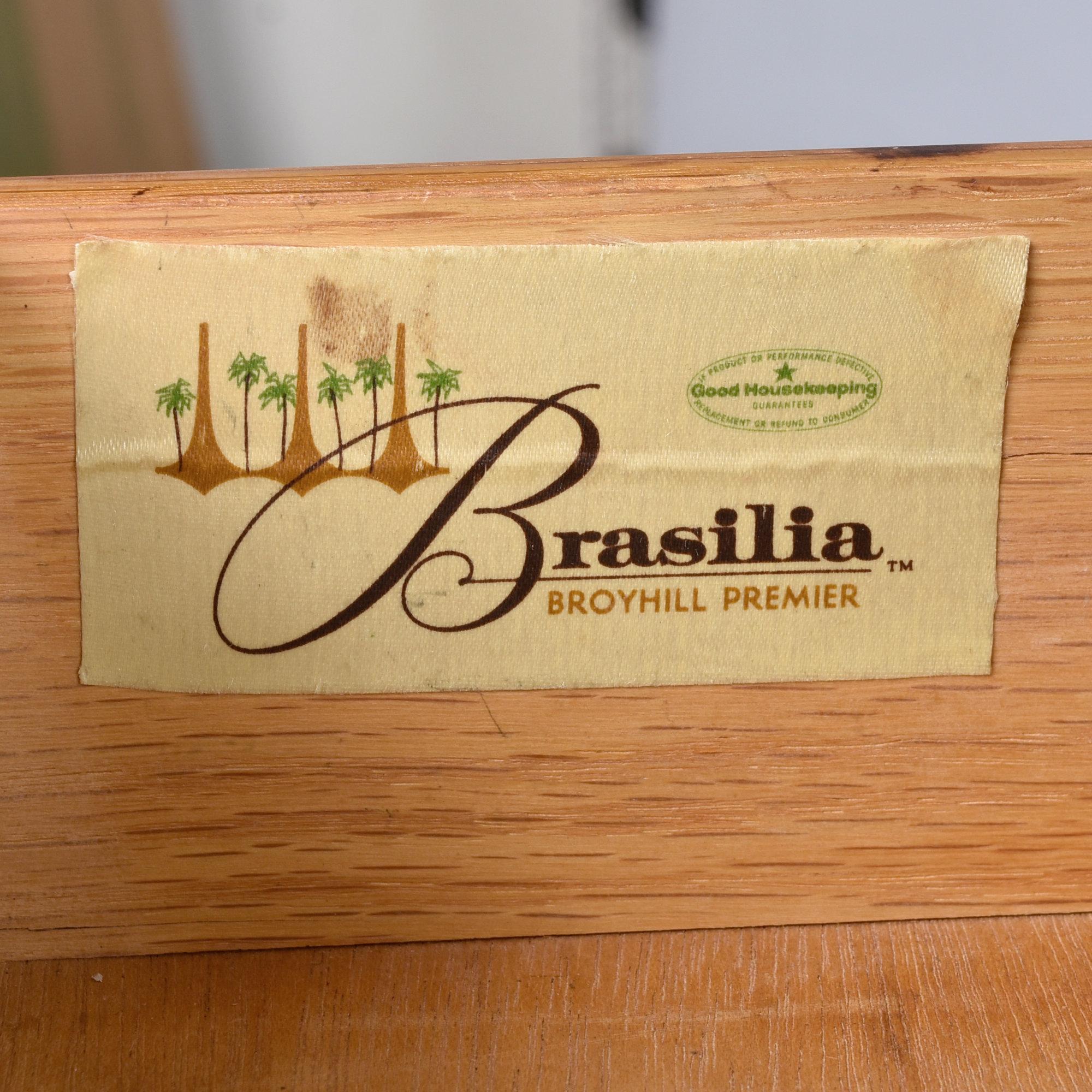 Mid-Century Modern Broyhill Brasilia Expanding Nussbaum Bar Cart im Angebot 2
