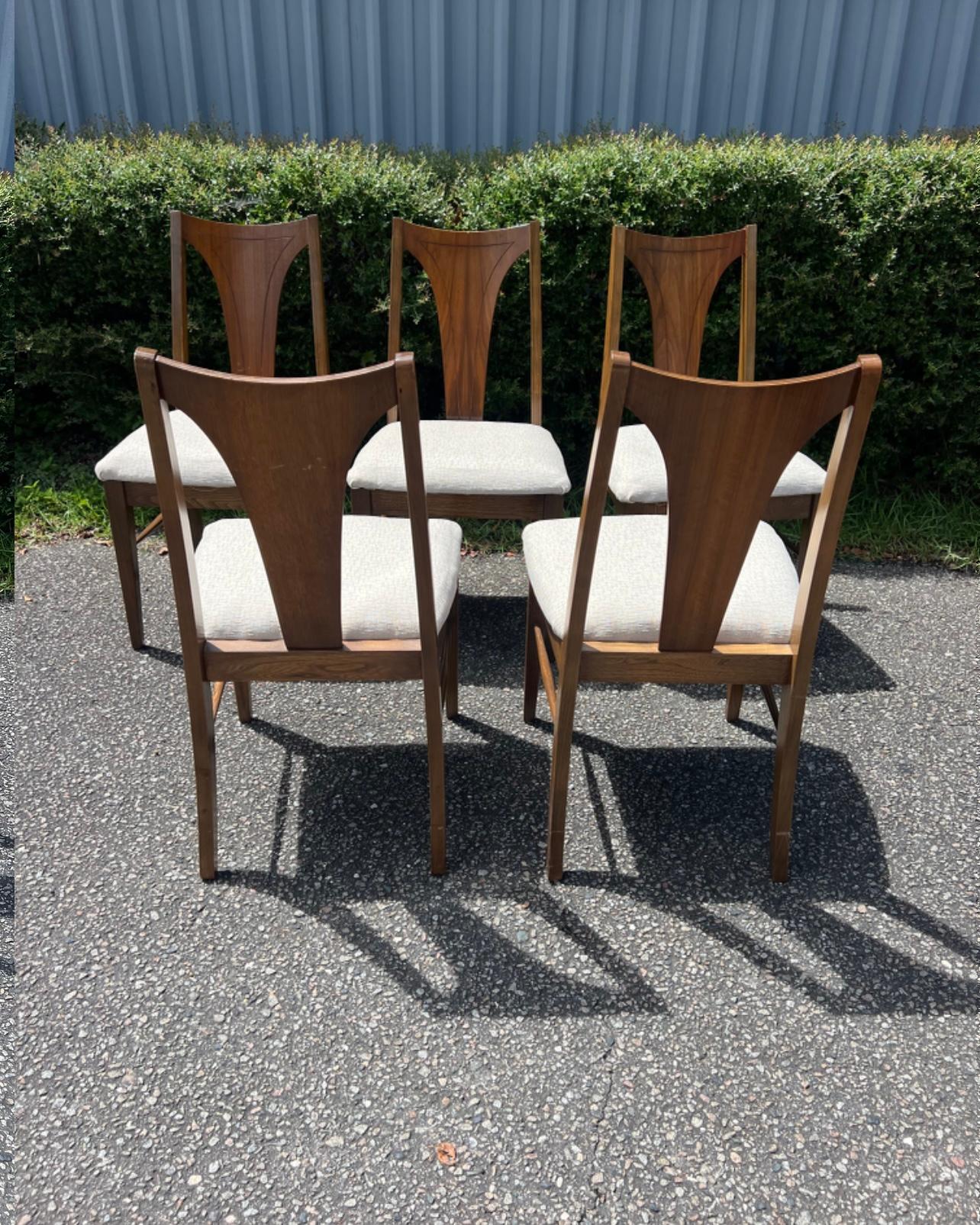 Upholstery Mid-Century Modern Broyhill Brasilia Splat Back Dining Side Chairs - Set of 5