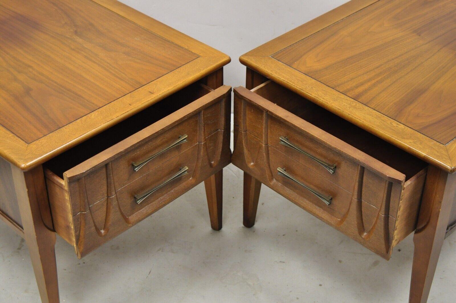 Mid-Century Modern Broyhill Brasilia Style Sculpted Walnut End Tables, a Pair In Good Condition In Philadelphia, PA