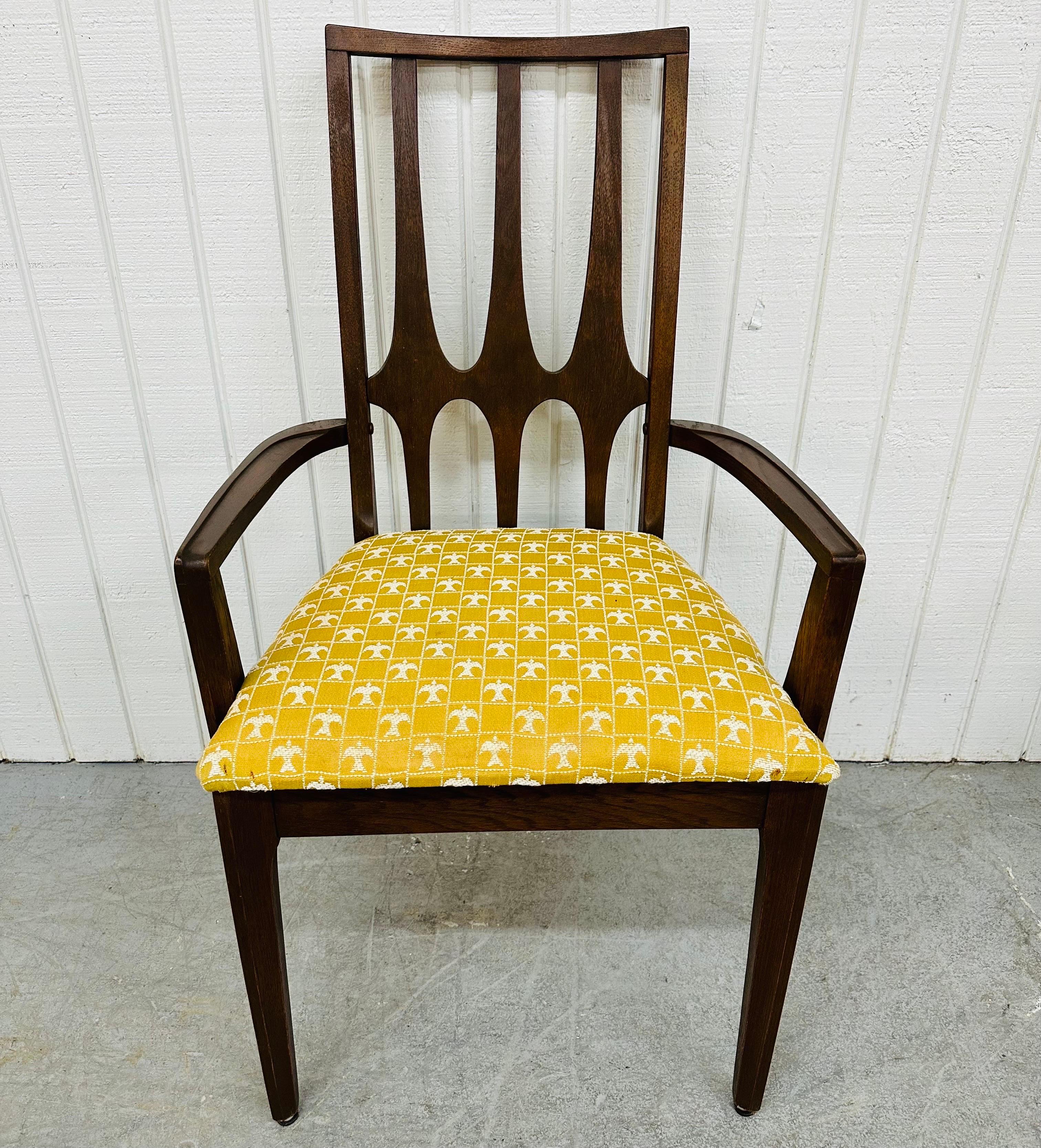 Mid-Century Modern Broyhill Brasilia Walnut Dining Chairs - Set of 6 In Good Condition In Clarksboro, NJ