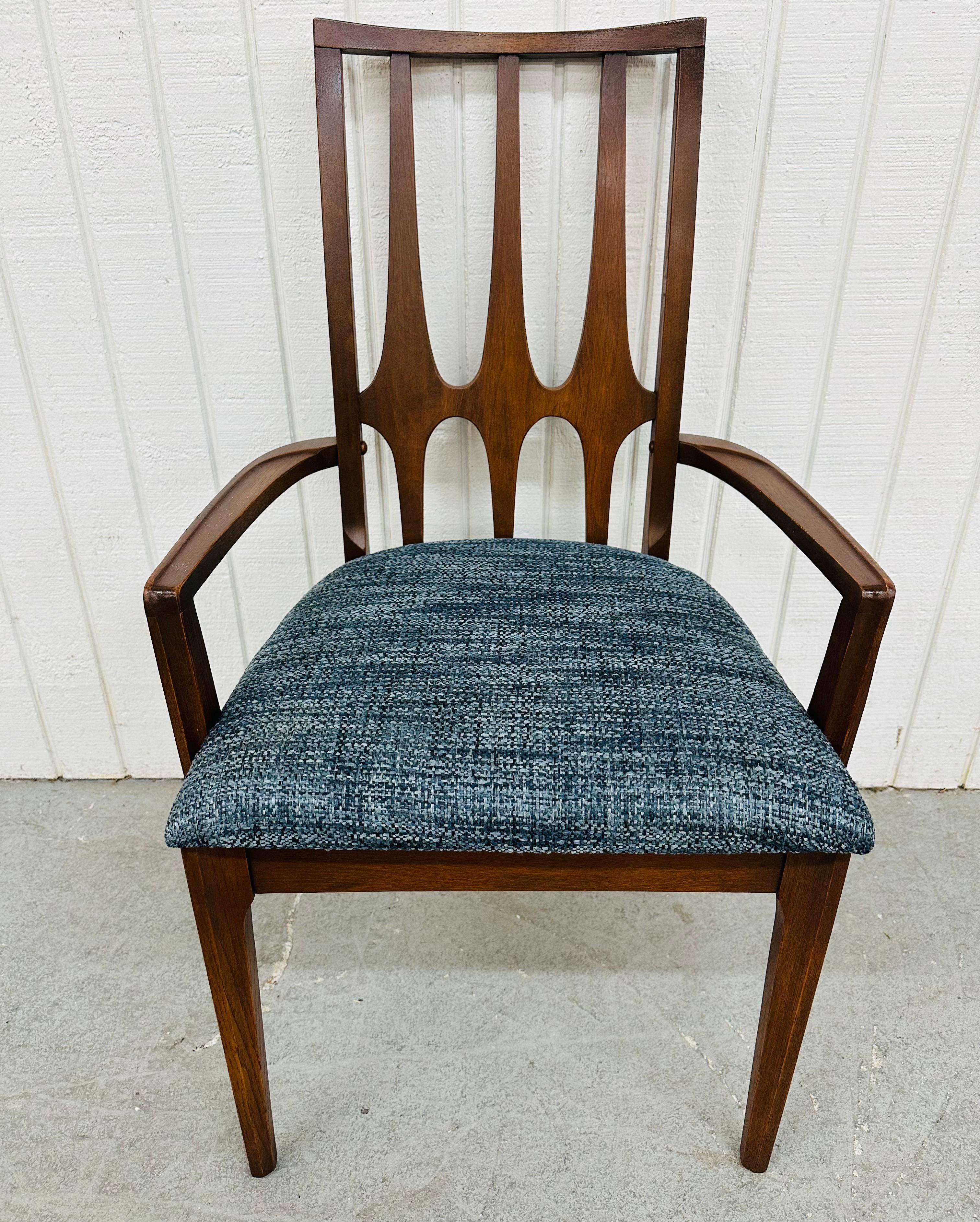 Mid-Century Modern Broyhill Brasilia Walnut Dining Chairs - Set of 8 In Good Condition In Clarksboro, NJ
