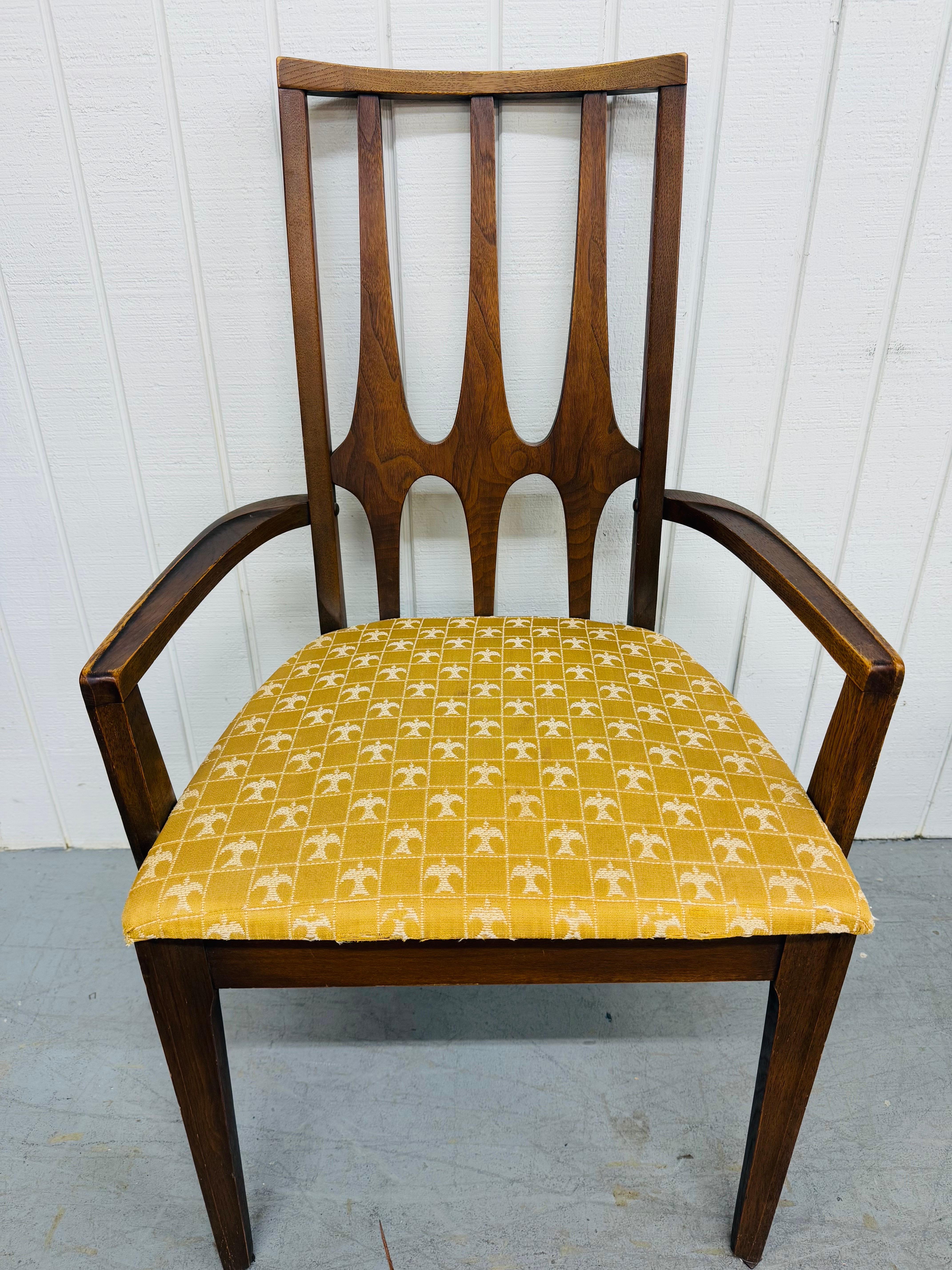 Mid-Century Modern Broyhill Brasilia Walnut Dining Chairs - Set of 8 In Good Condition In Clarksboro, NJ