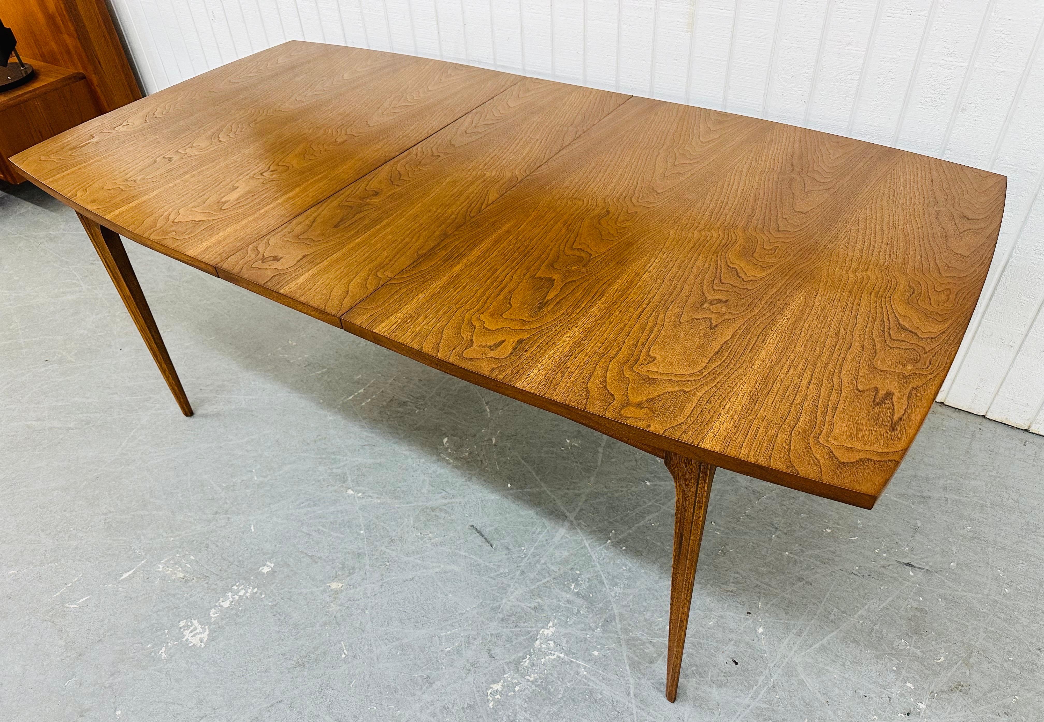 Wood Mid-Century Modern Broyhill Brasilia Walnut Dining Table