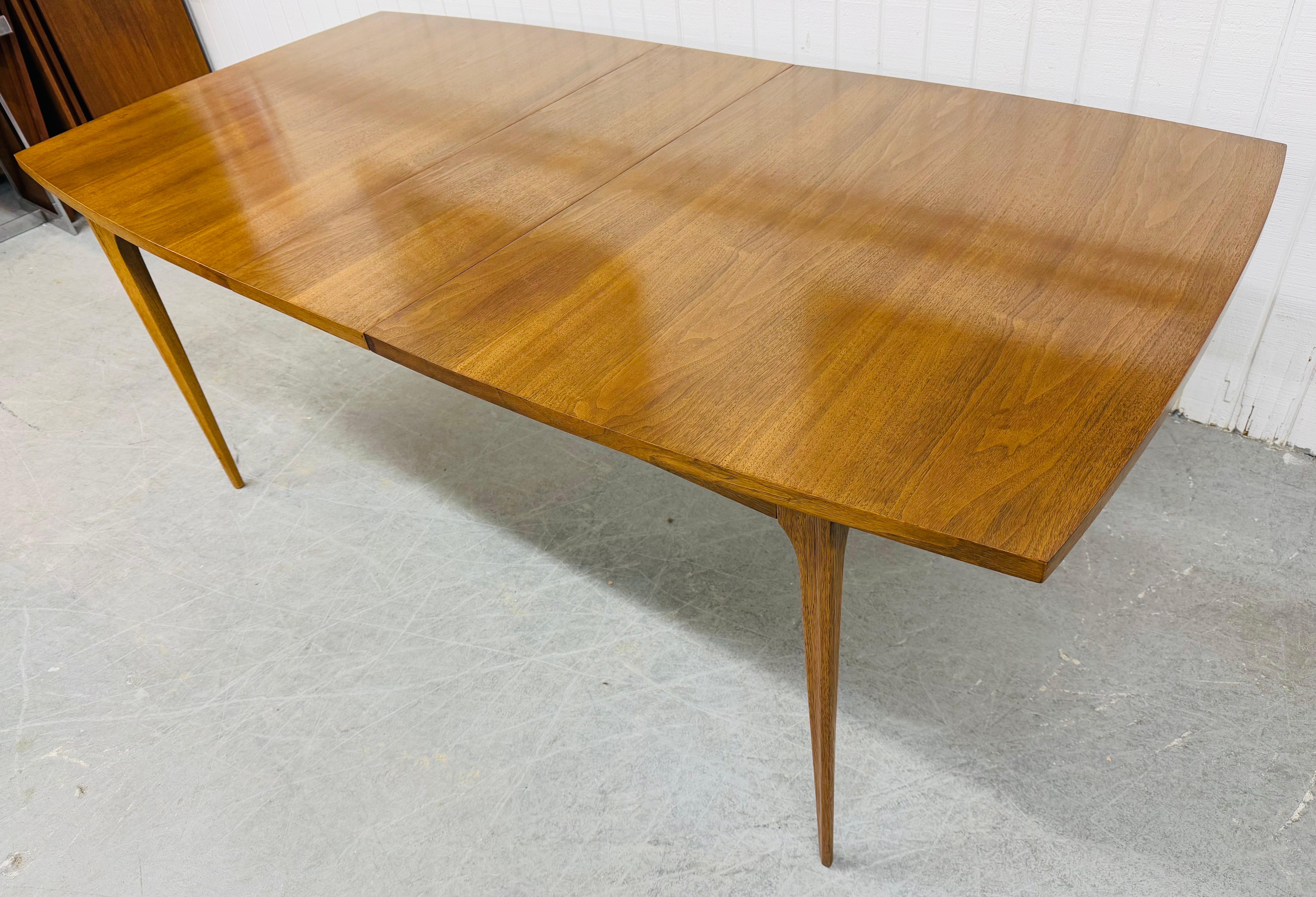 Wood Mid-Century Modern Broyhill Brasilia Walnut Dining Table For Sale