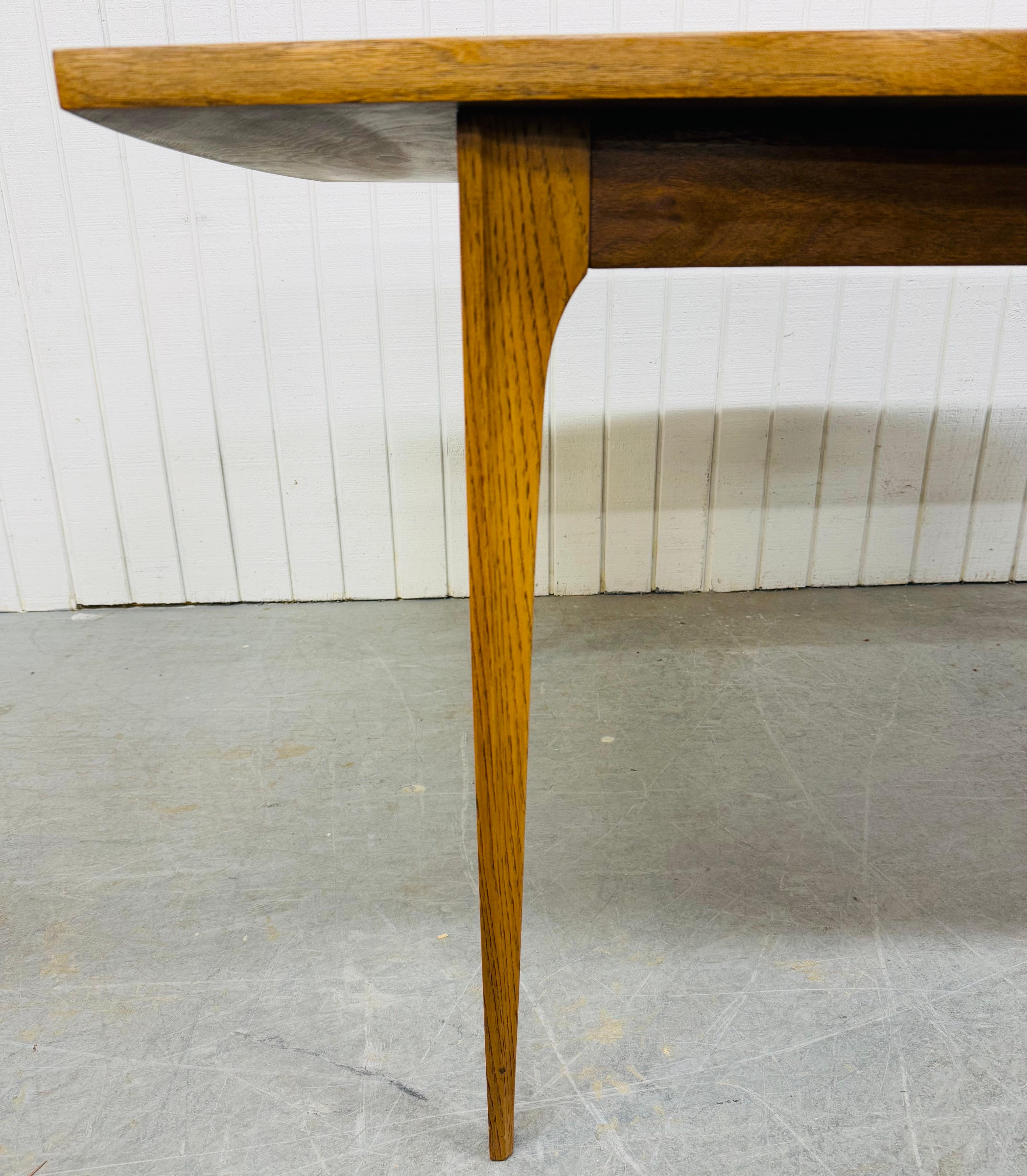 Mid-Century Modern Broyhill Brasilia Walnut Dining Table For Sale 1