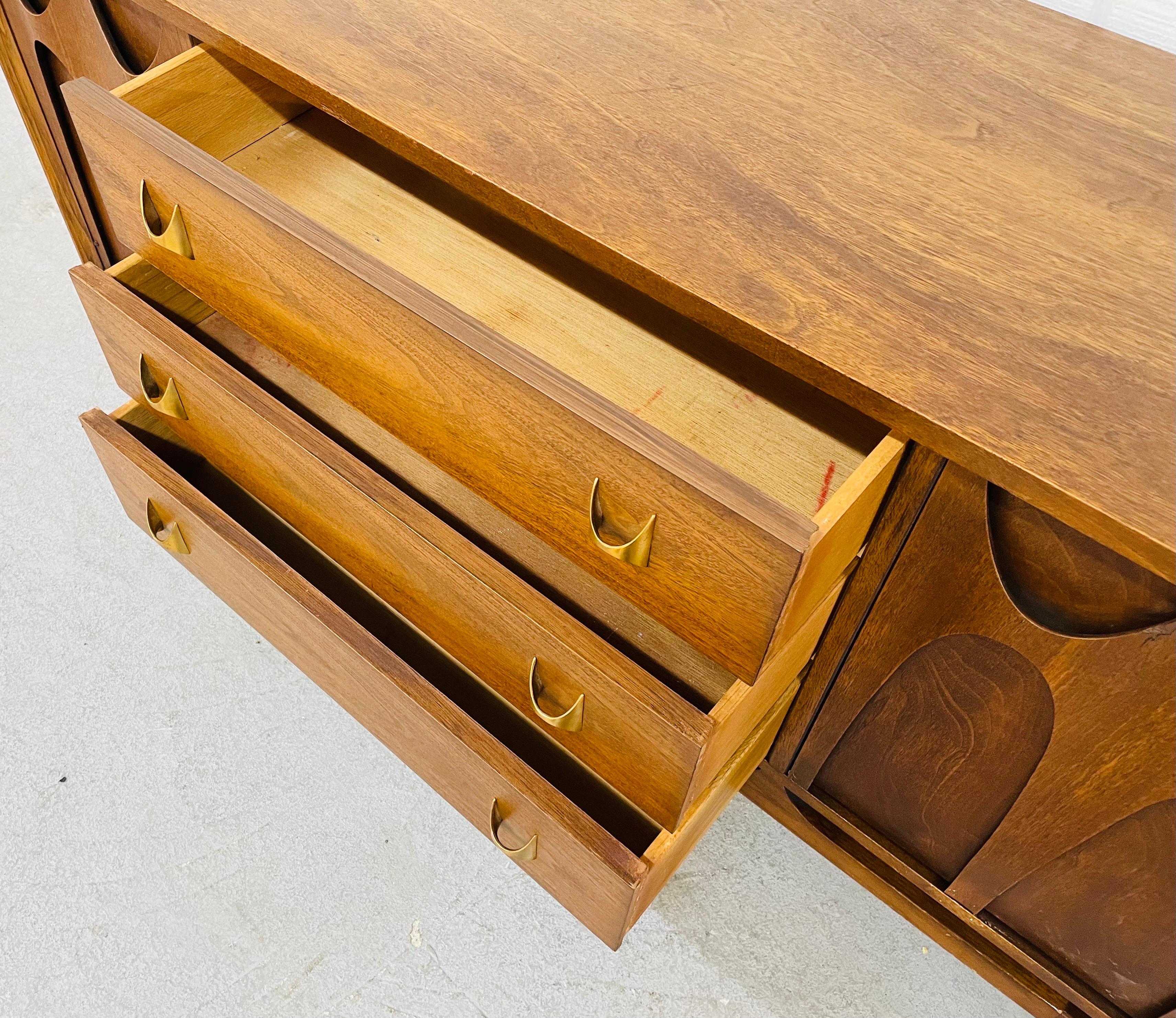 Mid-Century Modern Broyhill Brasilia Walnut Server 3