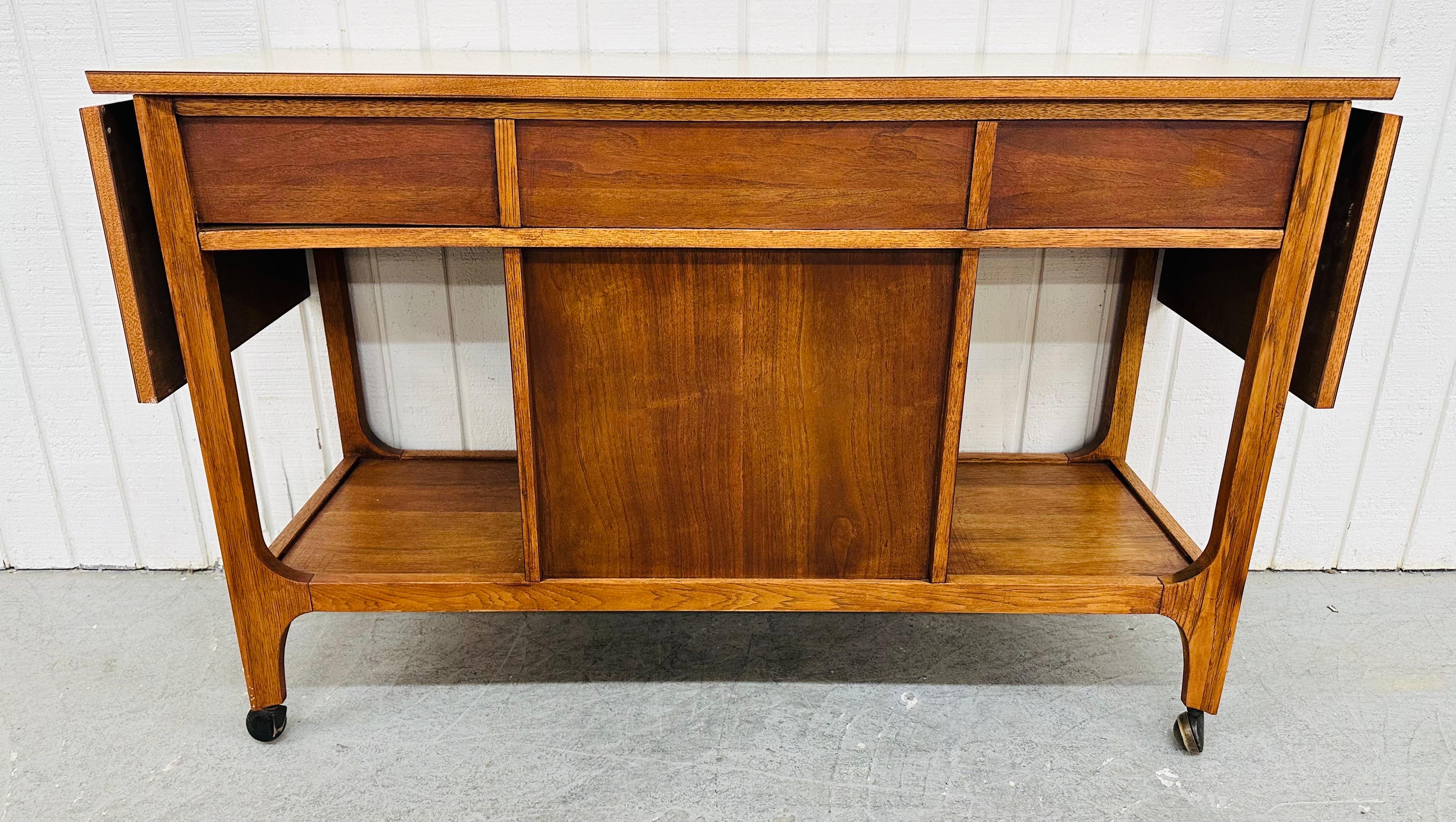 Mid-Century Modern Broyhill Brasilia Walnut Serving Cart 3