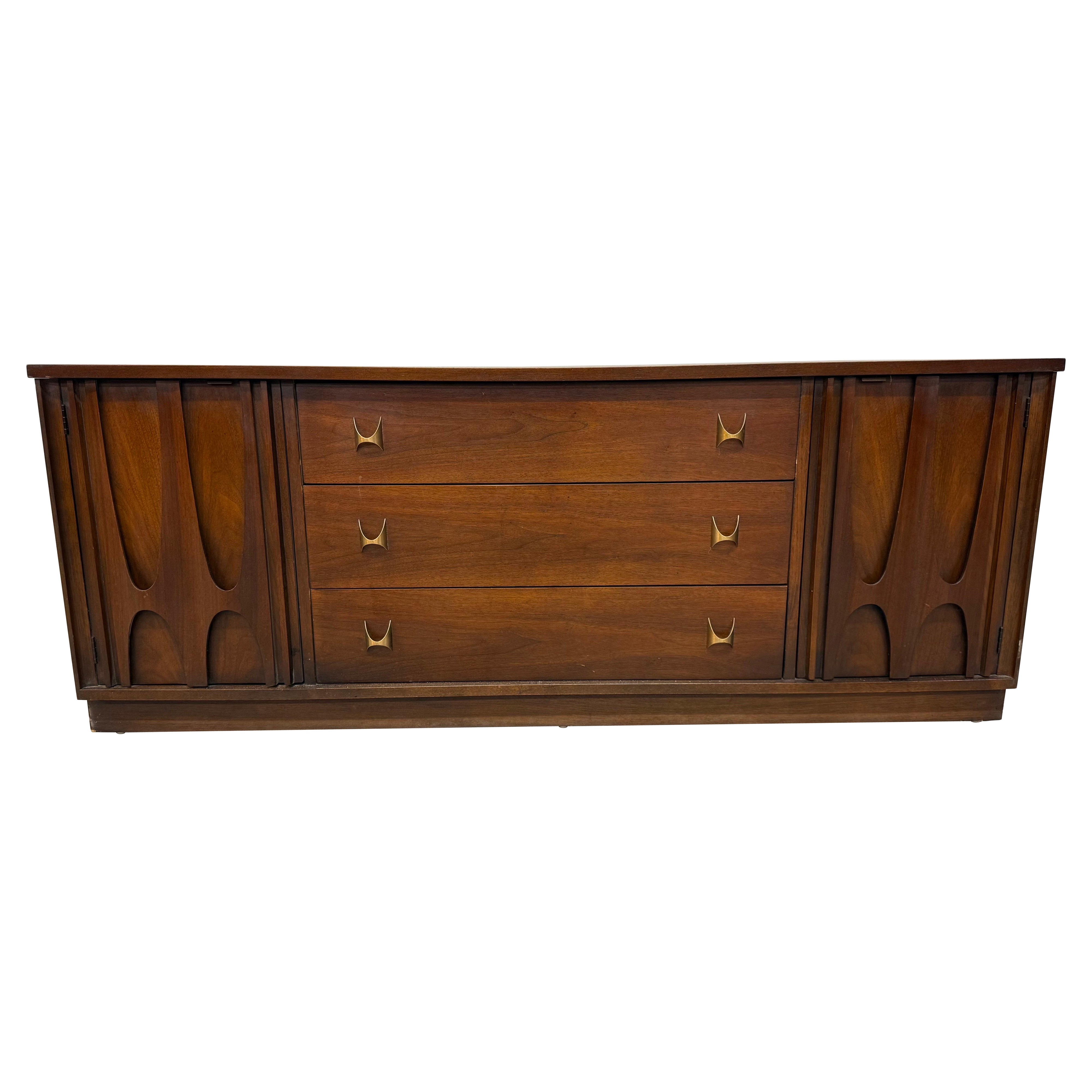 Mid-Century Modern Broyhill Brasilia Walnut Sideboard
