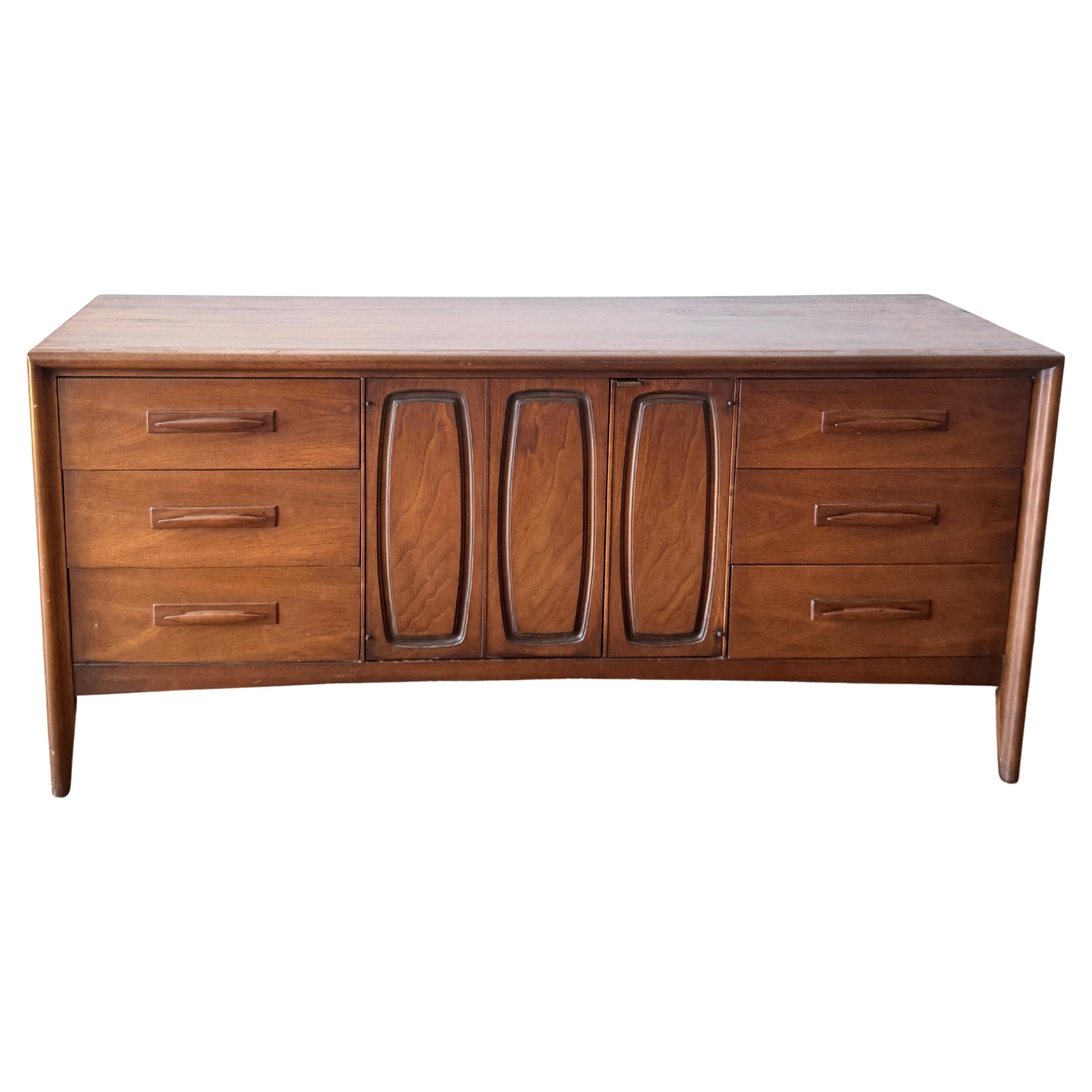Mid Century Modern Broyhill Emphasis Walnut Dresser