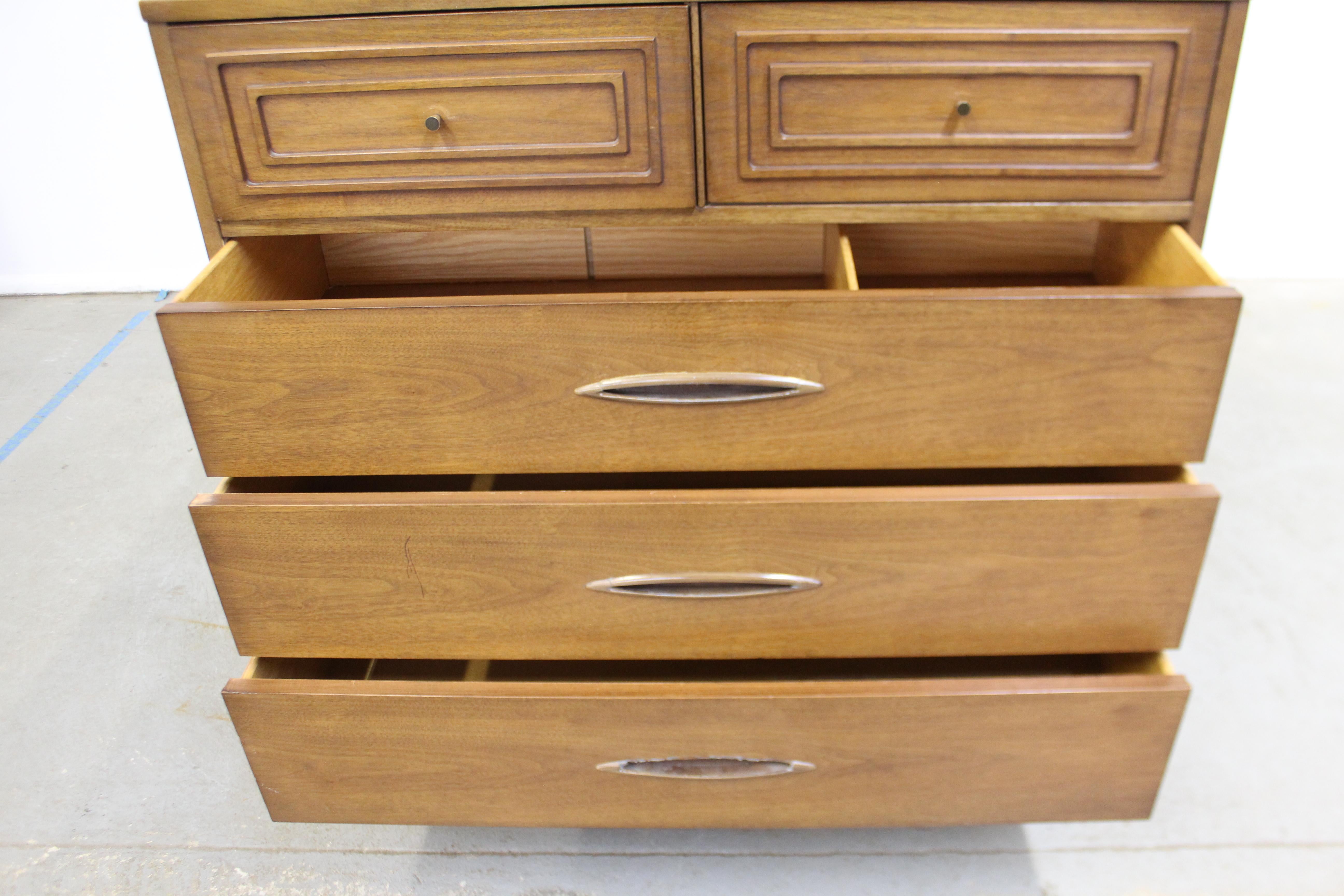 American Mid-Century Modern Broyhill Premier Sculptra Tall Chest of Drawers