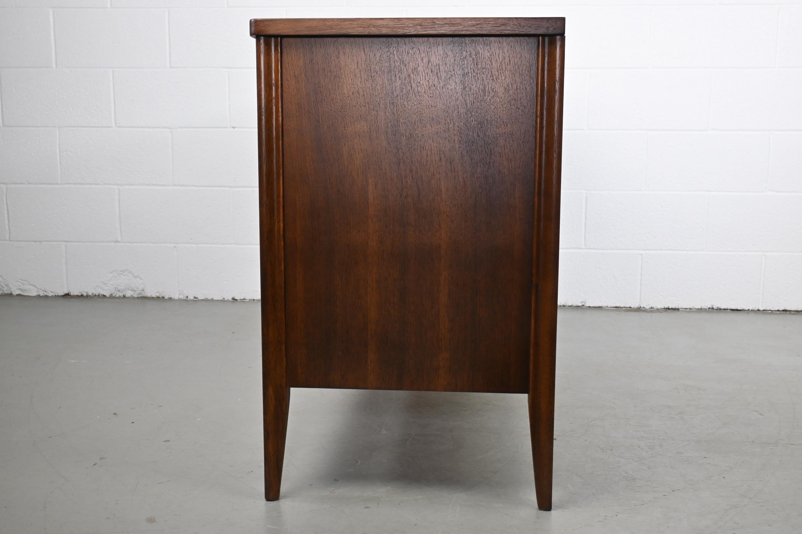 Walnut Mid-Century Modern Broyhill Saga Credenza