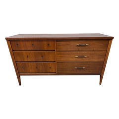 Mid-Century Modern Broyhill Saga Walnuss Kommode
