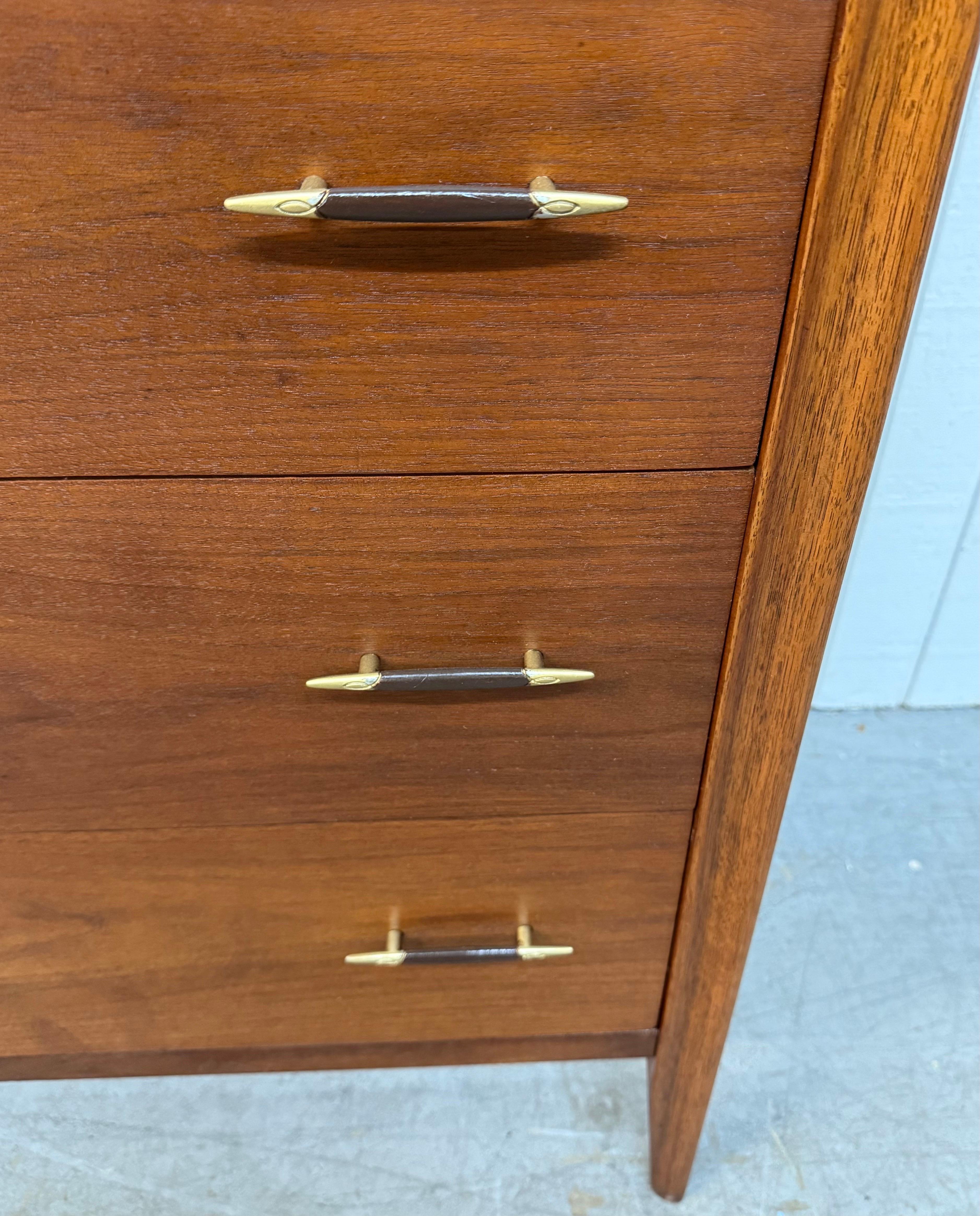 Mid-Century Modern Broyhill Saga Walnut High Chest For Sale 3