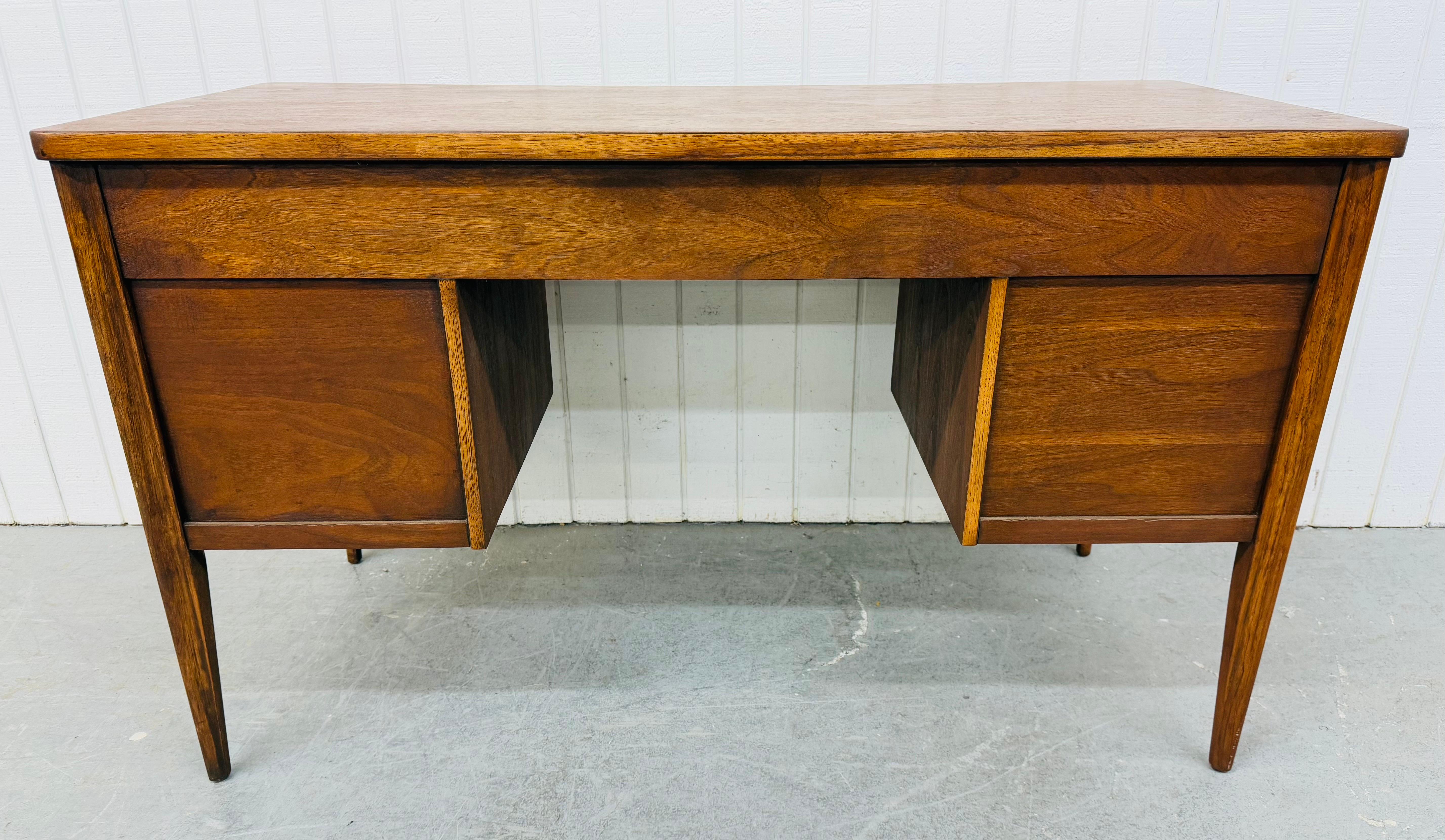 Mid-Century Modern Broyhill Saga Walnut Writing Desk 5