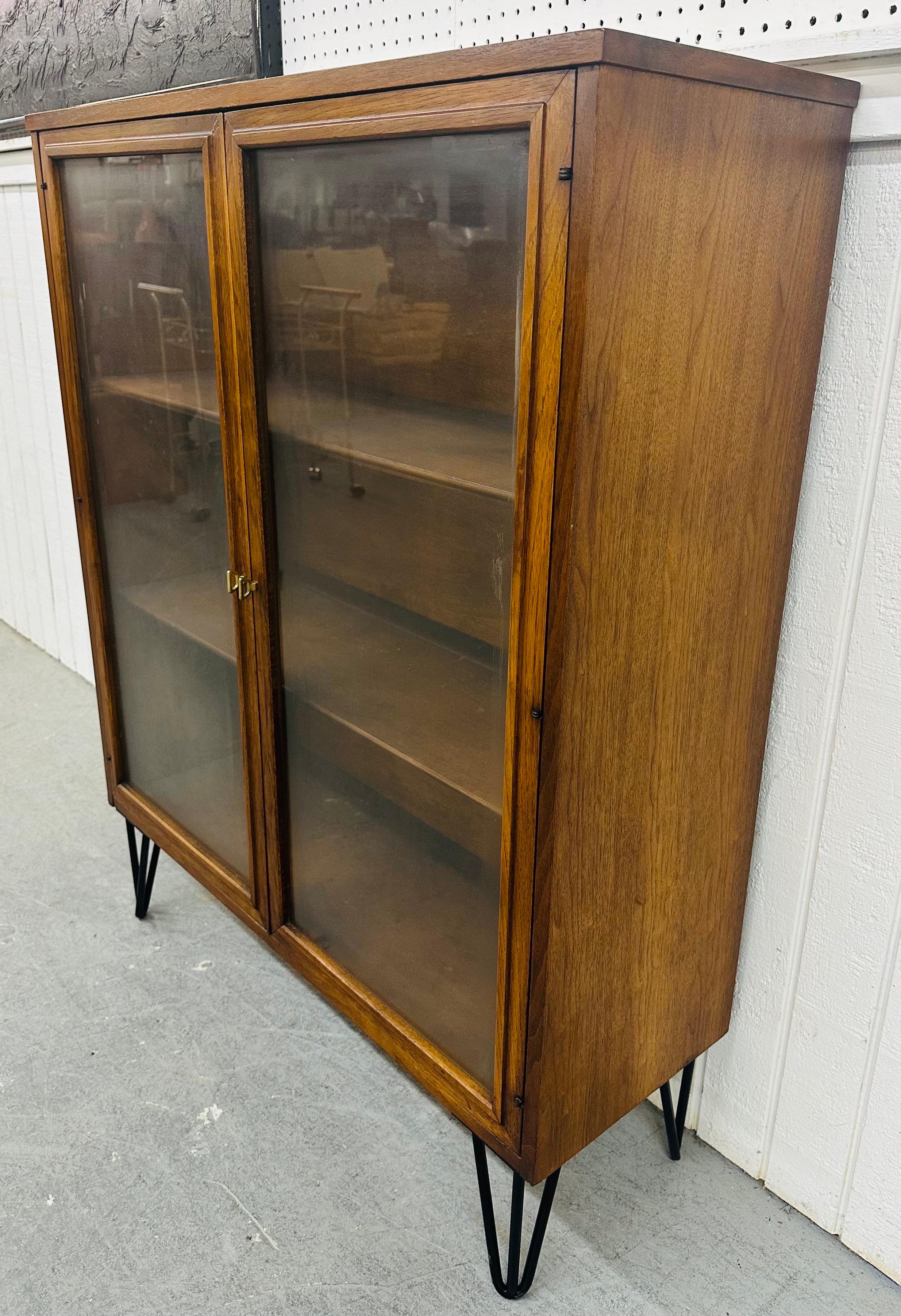 American Mid-Century Modern Broyhill Sculptra Walnut Bookcase