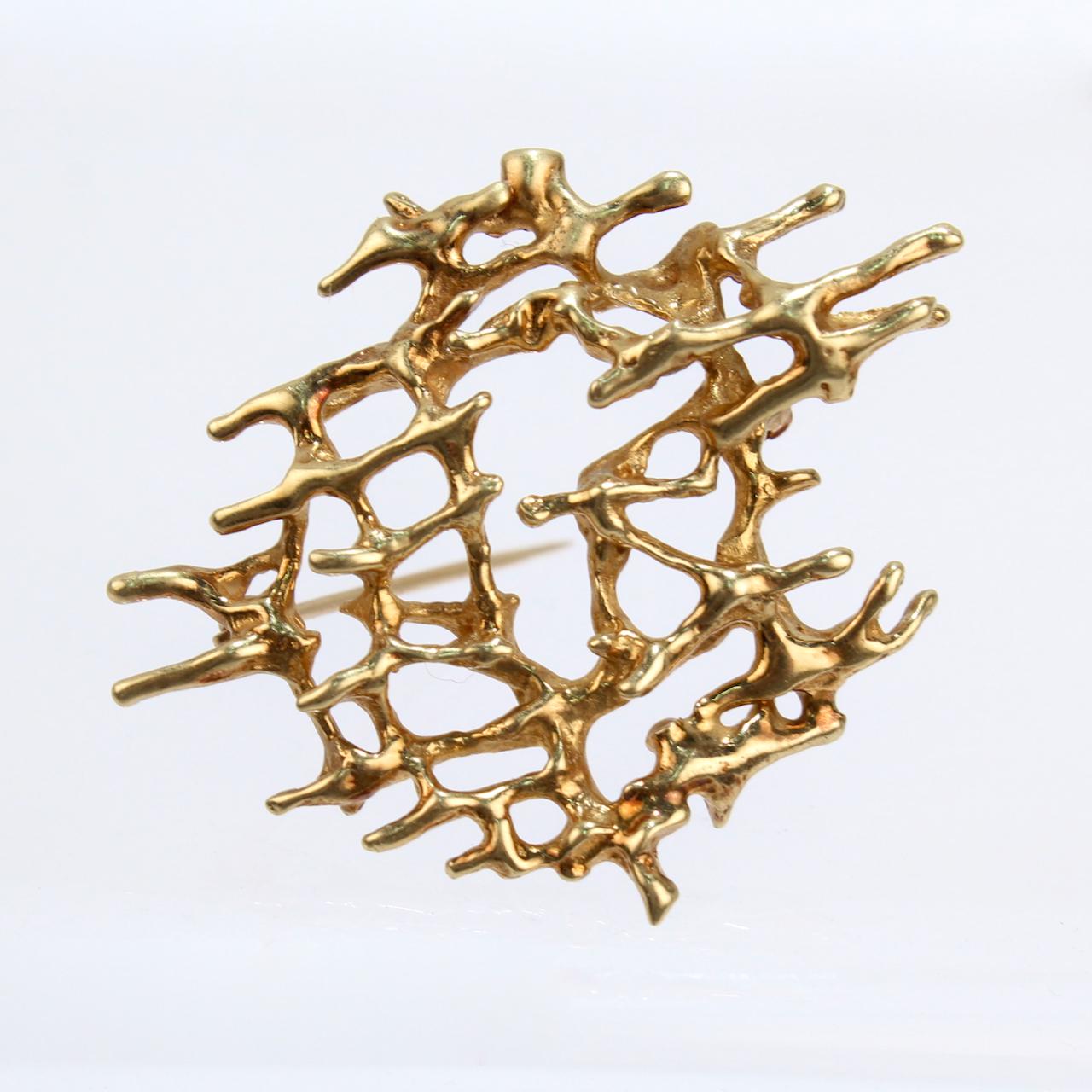 Women's or Men's Mid-Century Modern Brutalist 14 Karat Gold Matrix Brooch or Pin