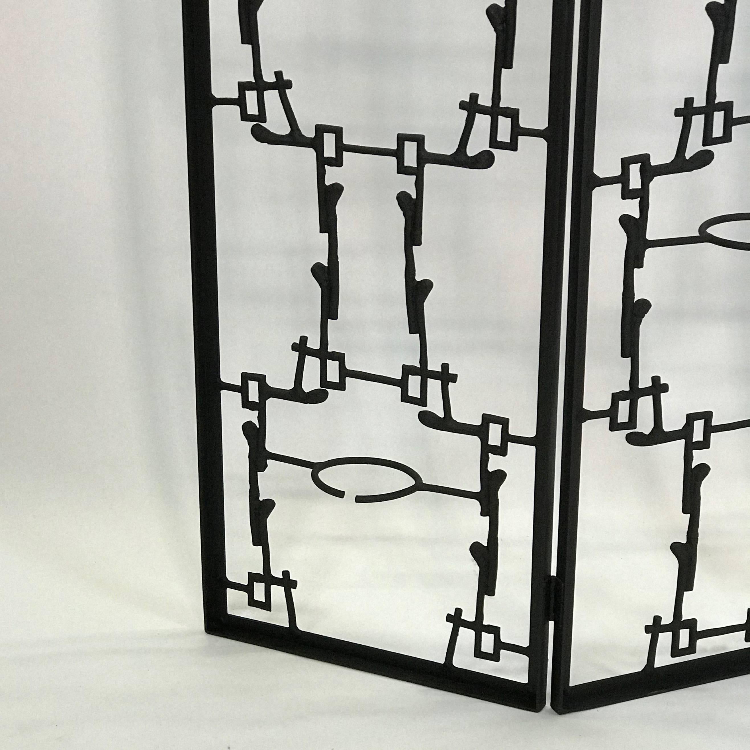 Mid-Century Modern Brutalist Abstract Room Divider Screen In Good Condition For Sale In Brooklyn, NY