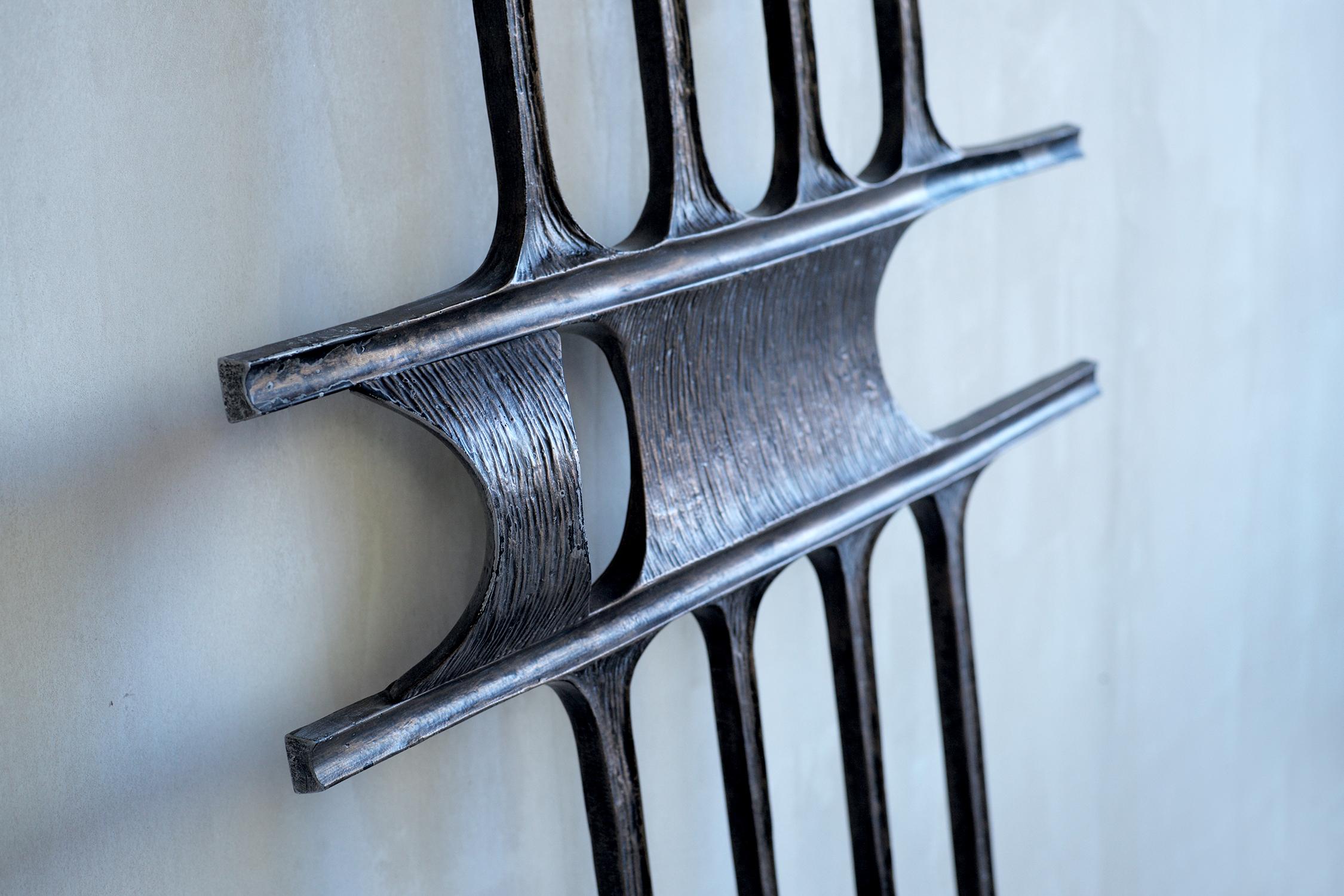 Mid-Century Modern Brutalist Aluminium Wall-Mounted Sculpture, 1960s In Good Condition For Sale In Catonvielle, FR