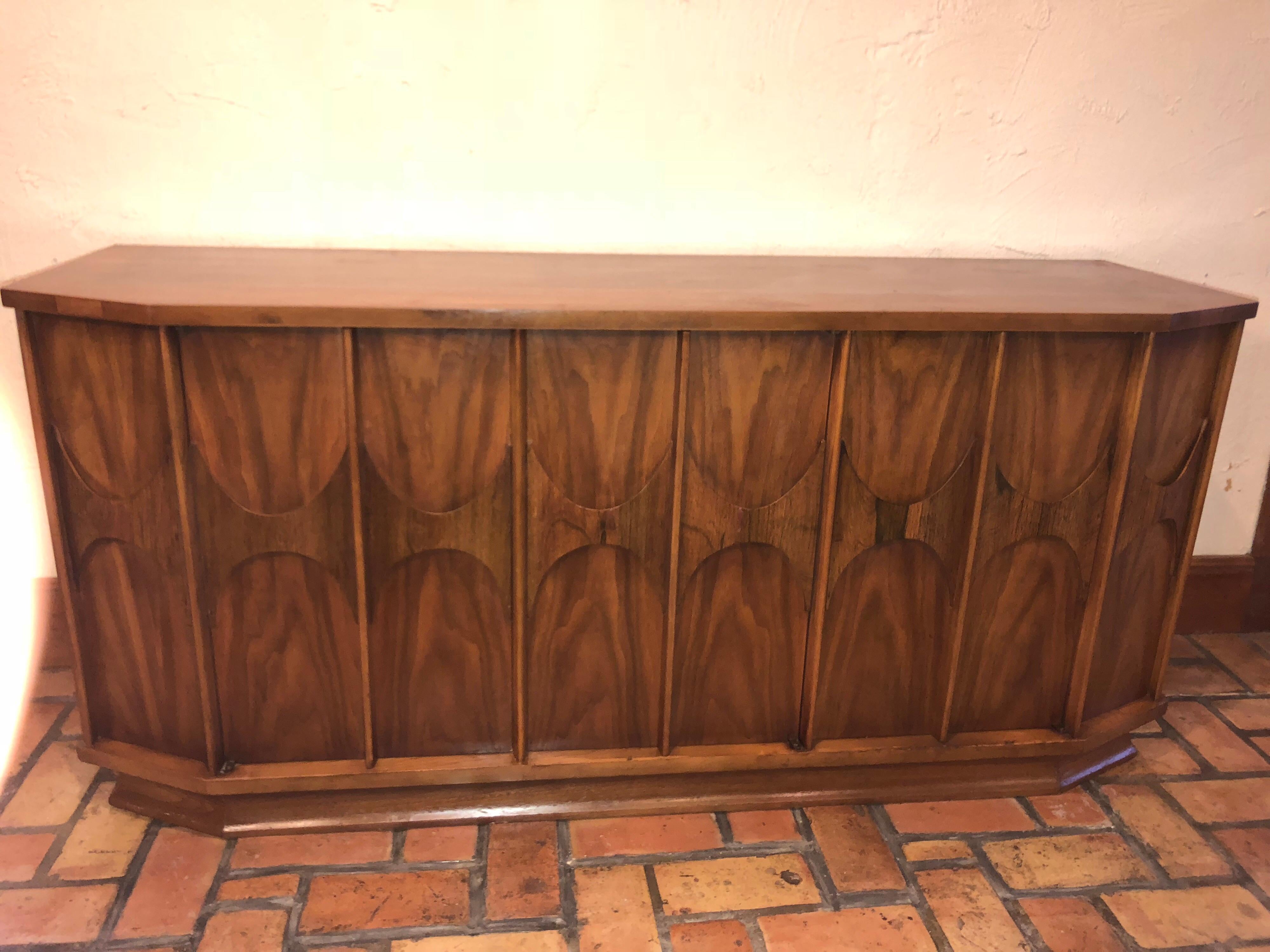 Mid-Century Modern Brutalist Credenza Attributed to Kent Coffey In Good Condition In Redding, CT