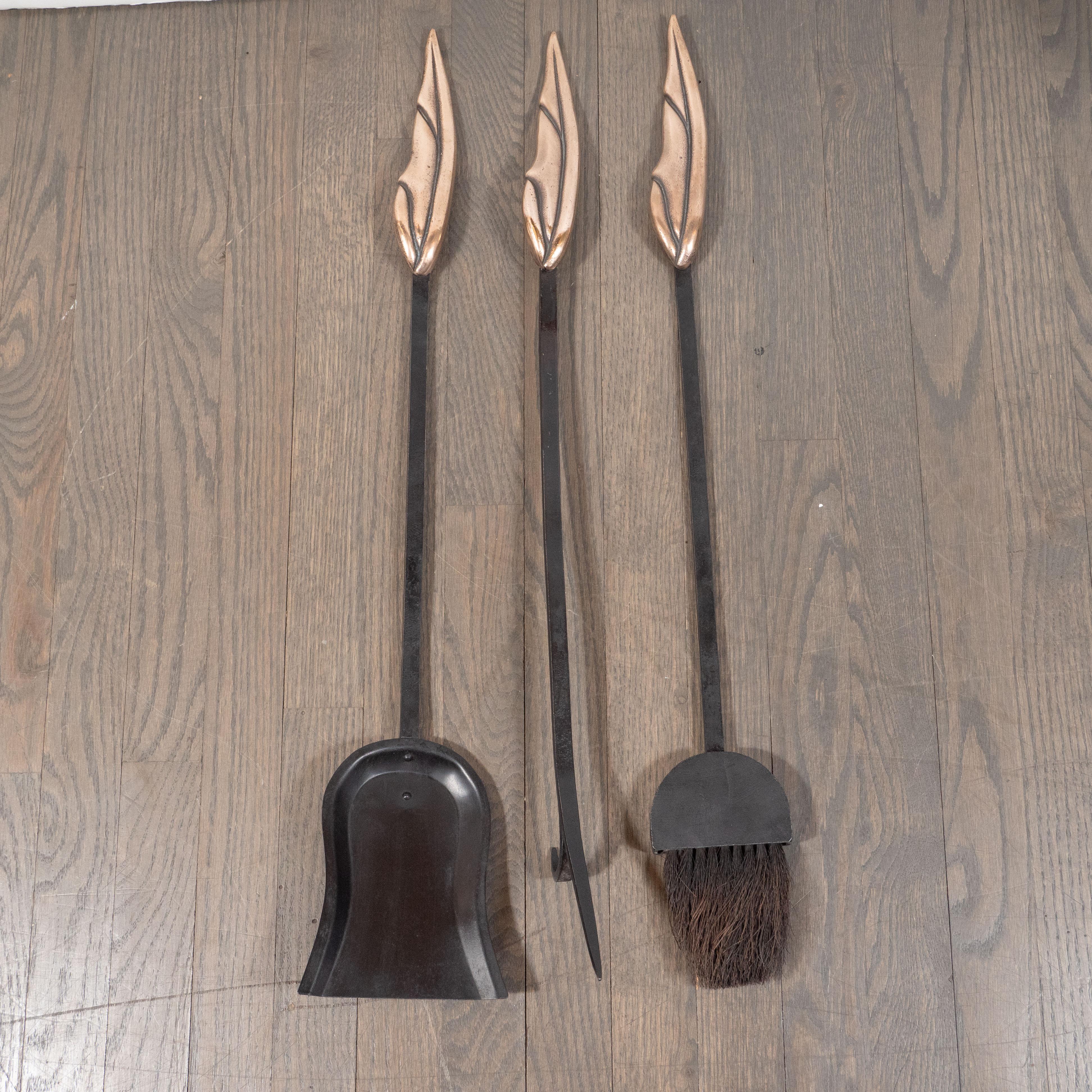 Mid-Century Modern Brutalist Flame Vierteiliges Bronze & Schwarzes Emaille Feuerwerkzeug Set im Angebot 4