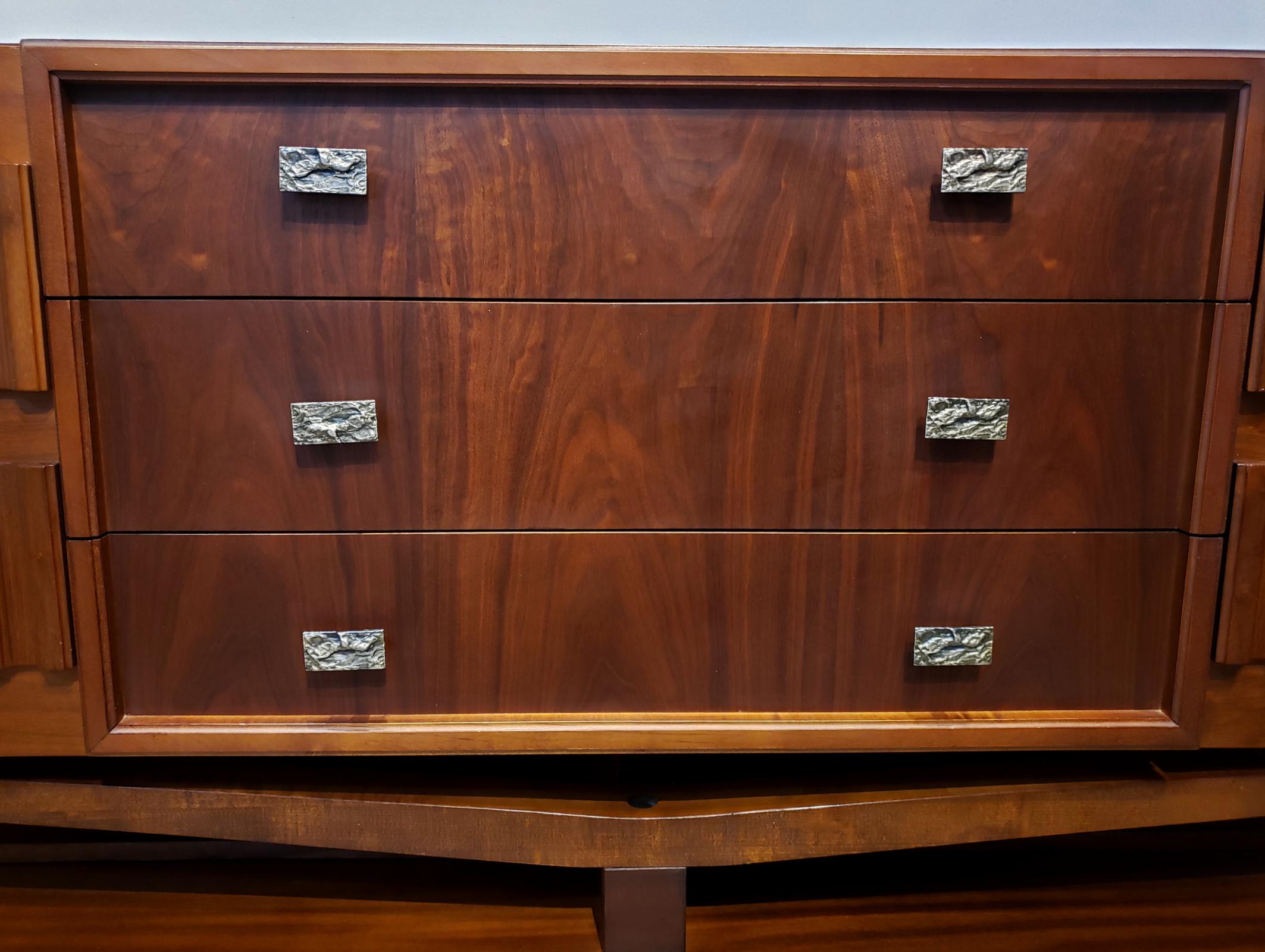 Late 20th Century Mid-Century Modern Brutalist Floating Credenza or Dresser For Sale