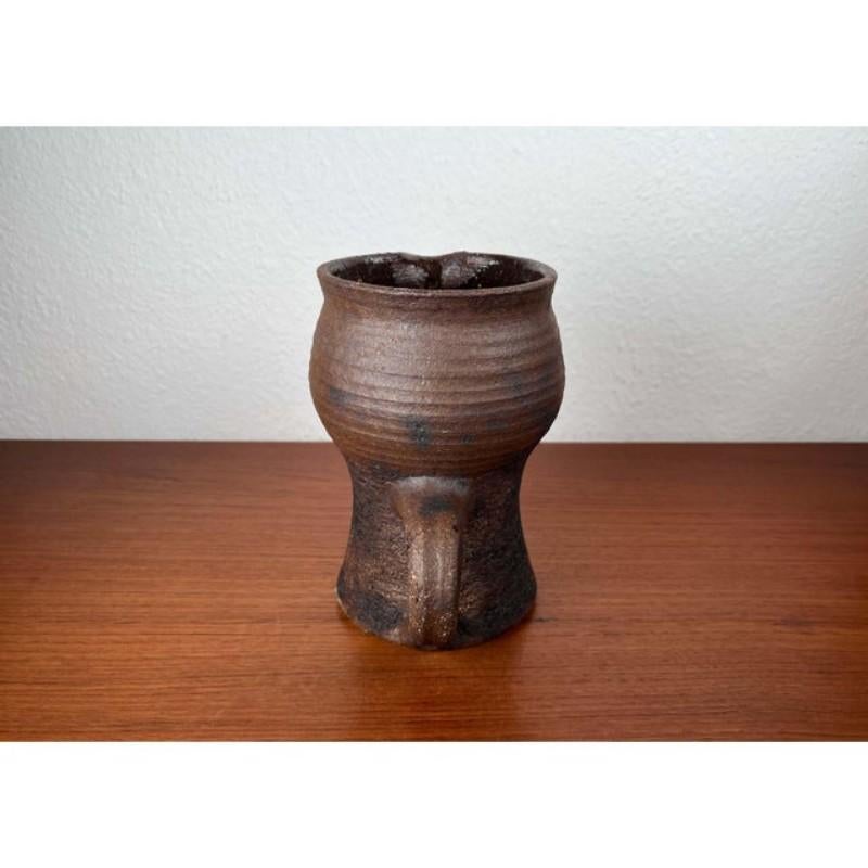 Brutalistische deutsche Studio-Vase von Gerhard Liebenthron aus der Jahrhundertmitte, 1974 (Deutsch) im Angebot