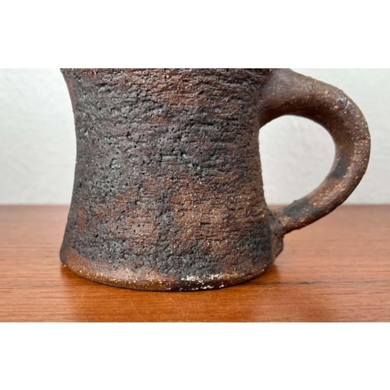 Brutalistische deutsche Studio-Vase von Gerhard Liebenthron aus der Jahrhundertmitte, 1974 (20. Jahrhundert) im Angebot