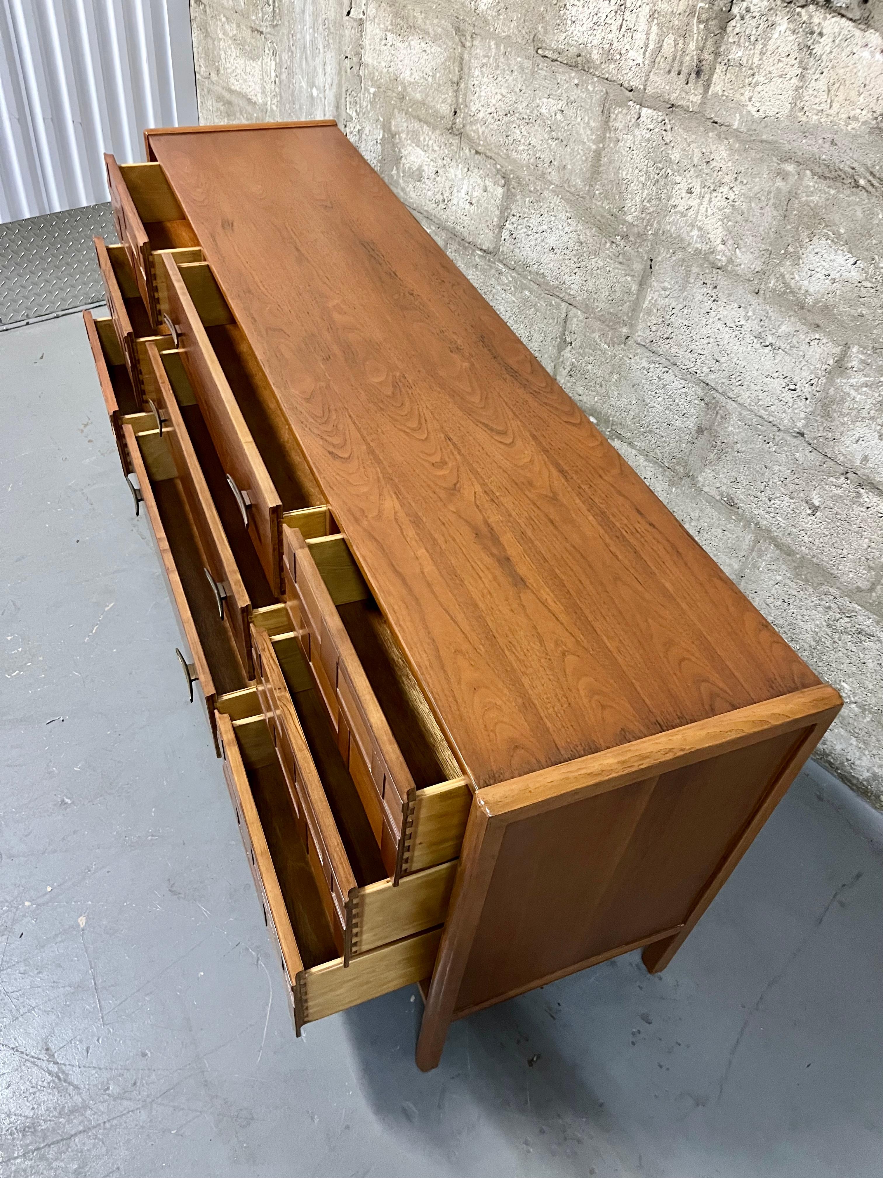 Mid Century Modern Brutalist Inspired Nine Drawers Dresser. Circa 1960s For Sale 1