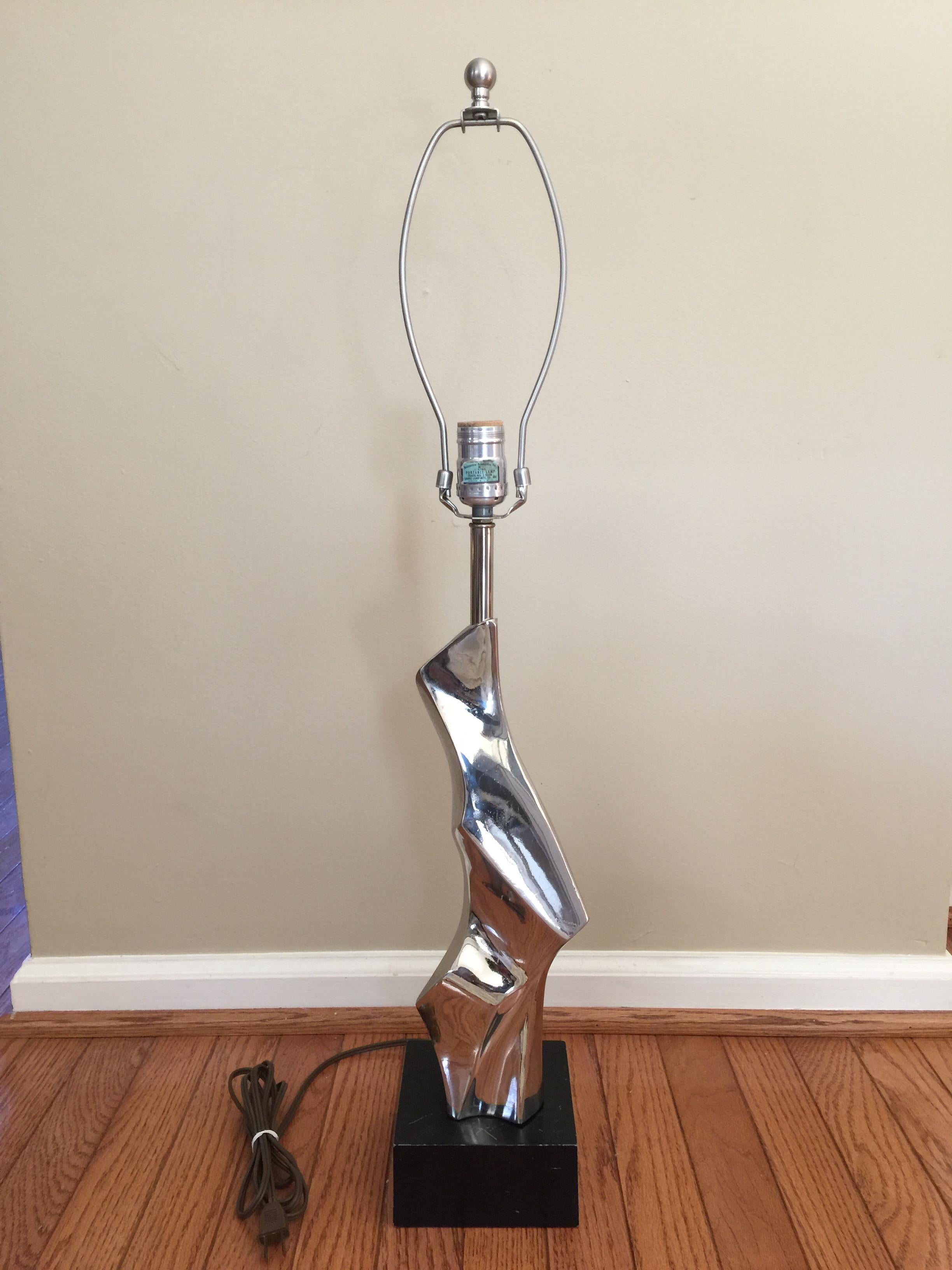 Metallo Lampada brutalista moderna di metà secolo di Richard Barr per Laurel Lamp in vendita
