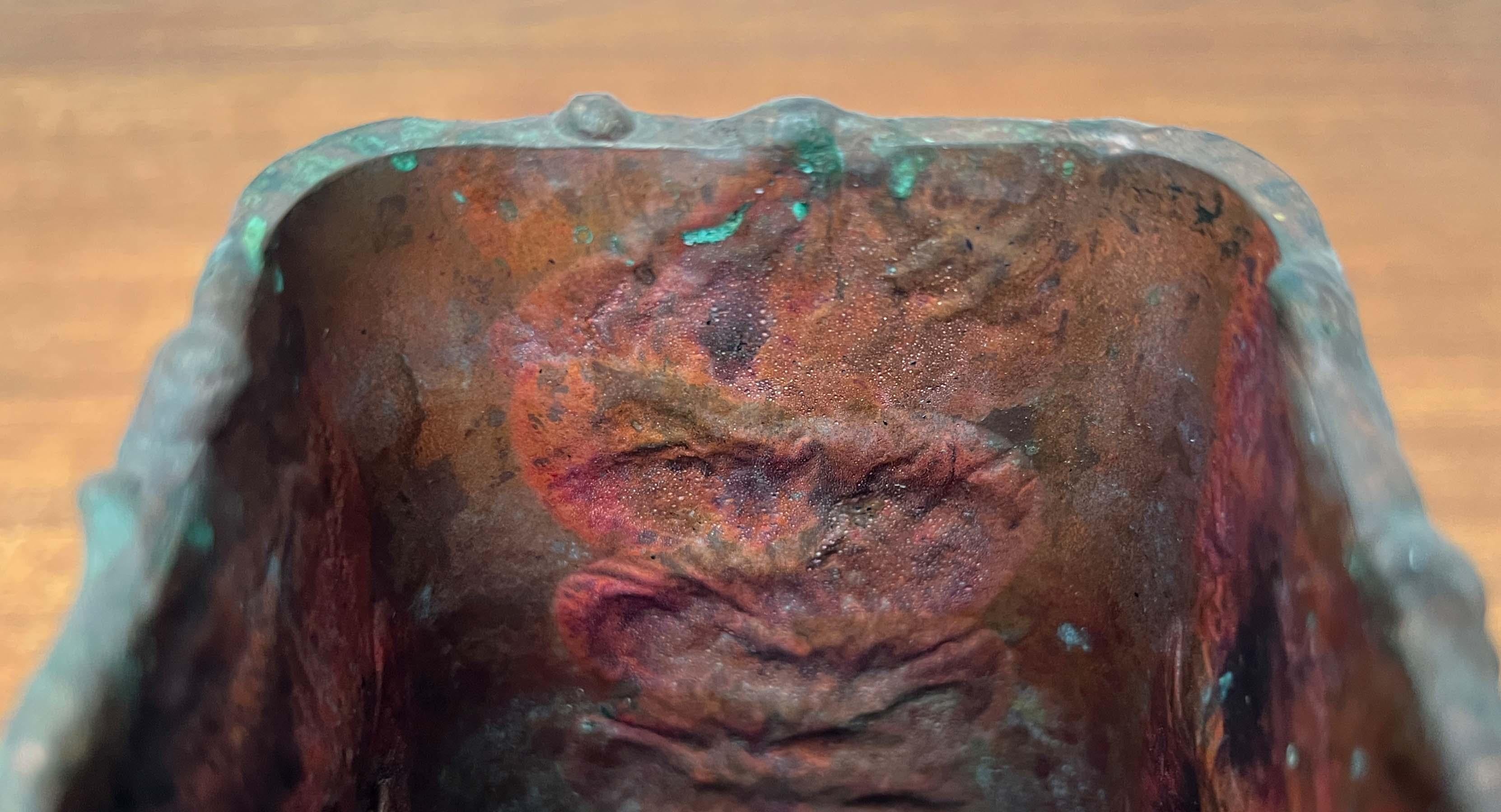 Brutalistische Metallblockvase aus der Jahrhundertmitte, Finnland, 1960er Jahre im Angebot 2