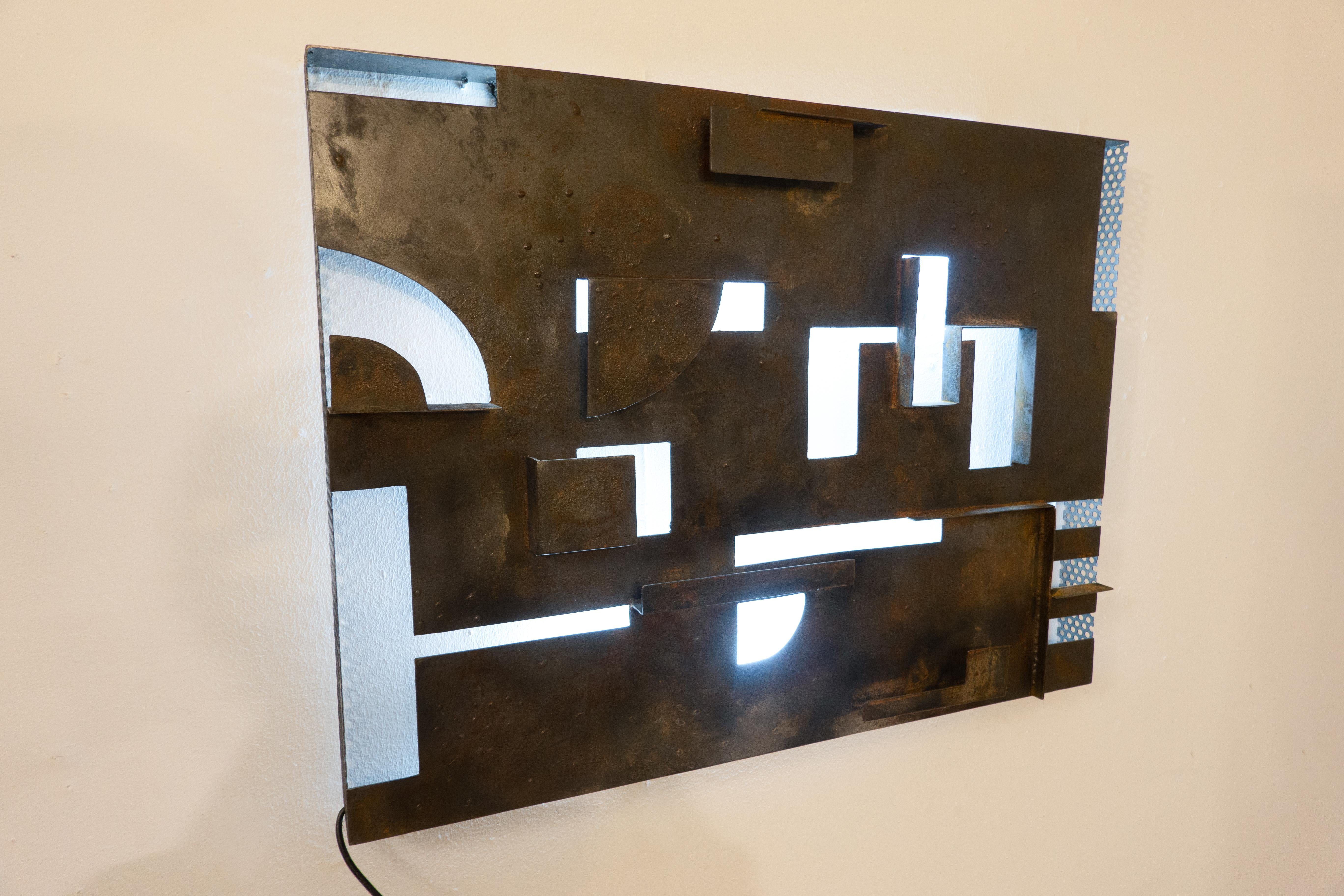 Mid-Century Modern Brutalist Metal Sconce, 1970s For Sale 3