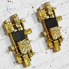 Mid-Century Modern Brutalist Plastic Wall Sconces Model #4050 by Dart Industries
