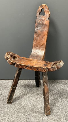 Mid-Century Modern Brutalist Sculptural Wood Tripod Chair, Spain Vintage 1970s