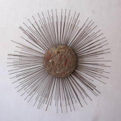 Sculpture murale Brutalist Sunburst du milieu du siècle dernier 1960s Vintage